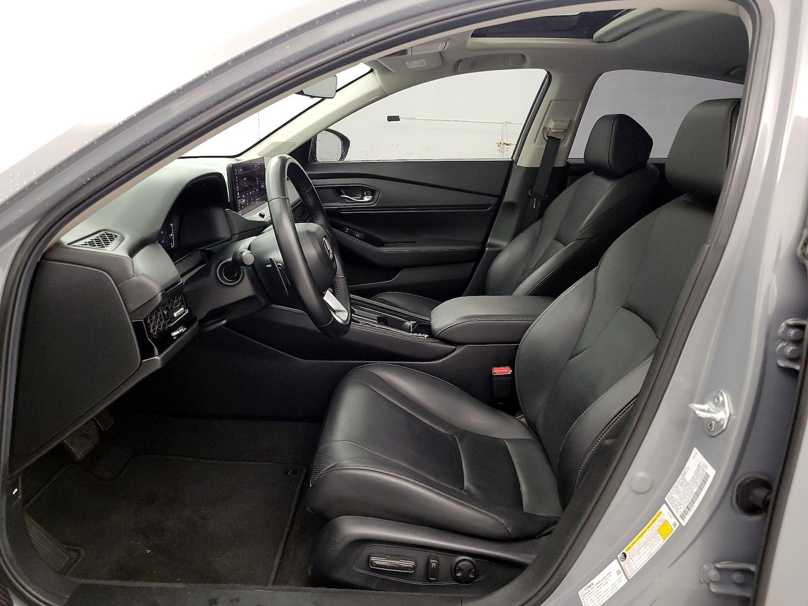 2024 Honda Accord Hybrid Touring - Photo 12