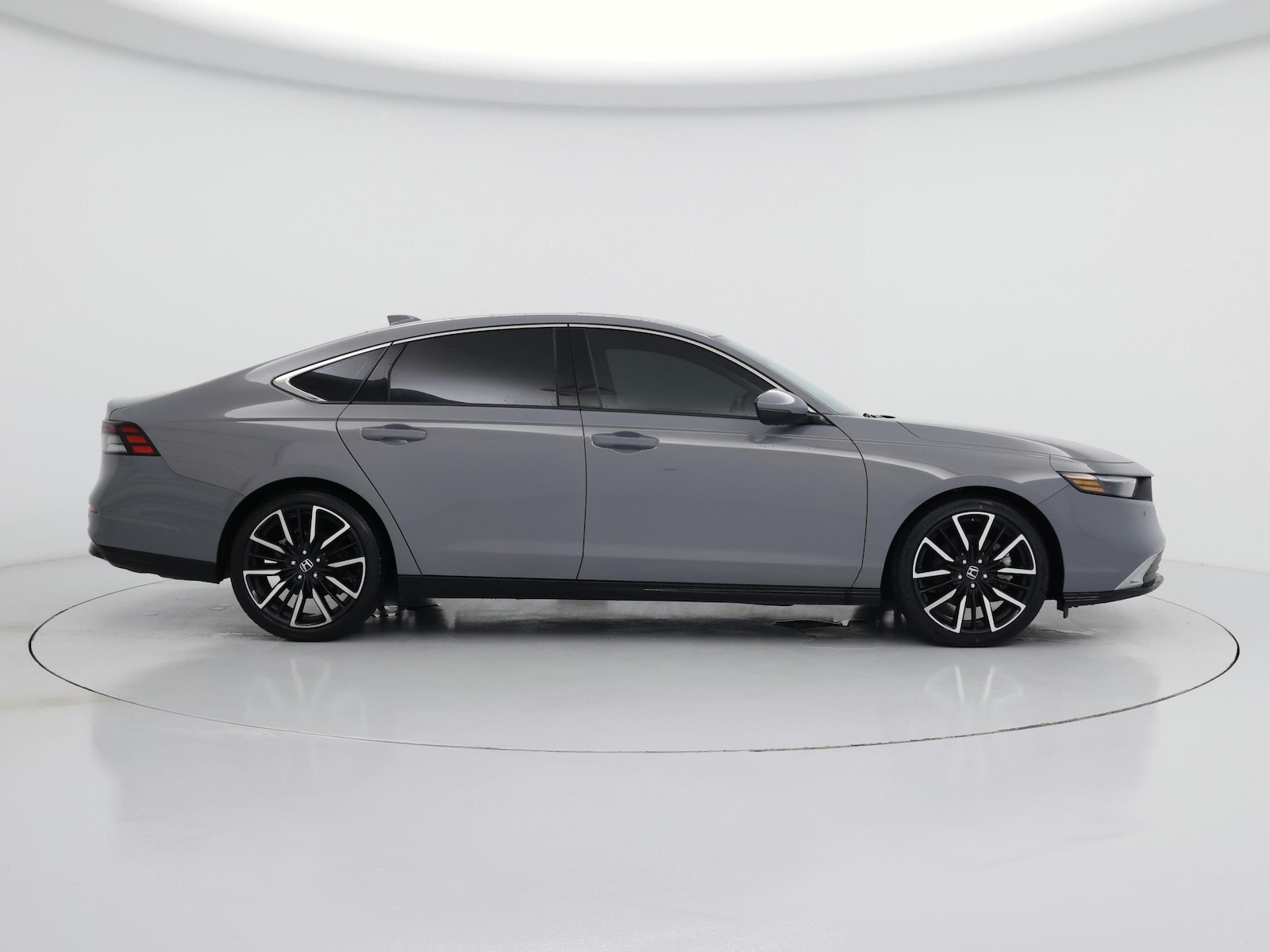 2024 Honda Accord Hybrid Touring - Photo 8