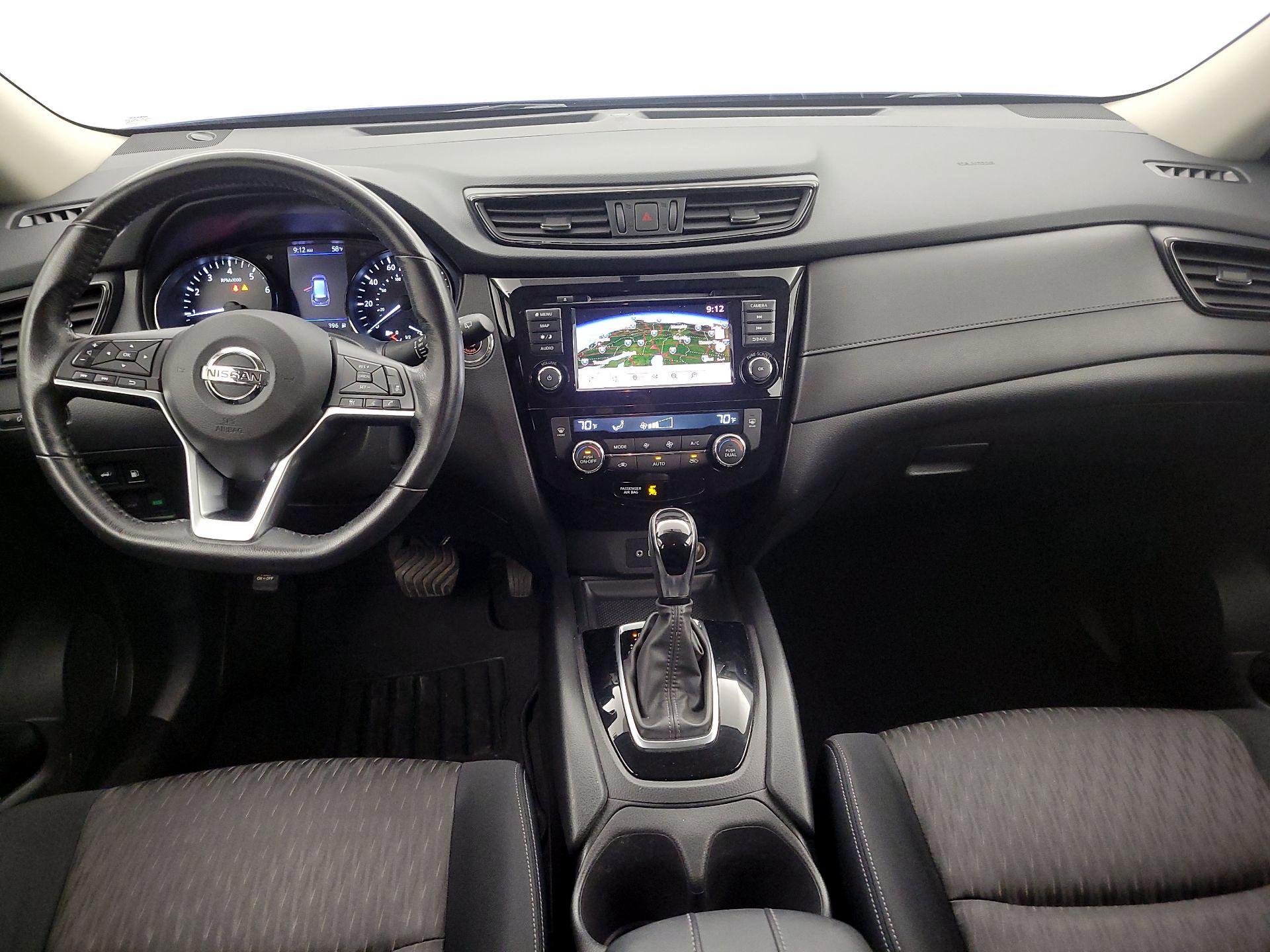 Thumbnail: 2018 Nissan Rogue - 9
