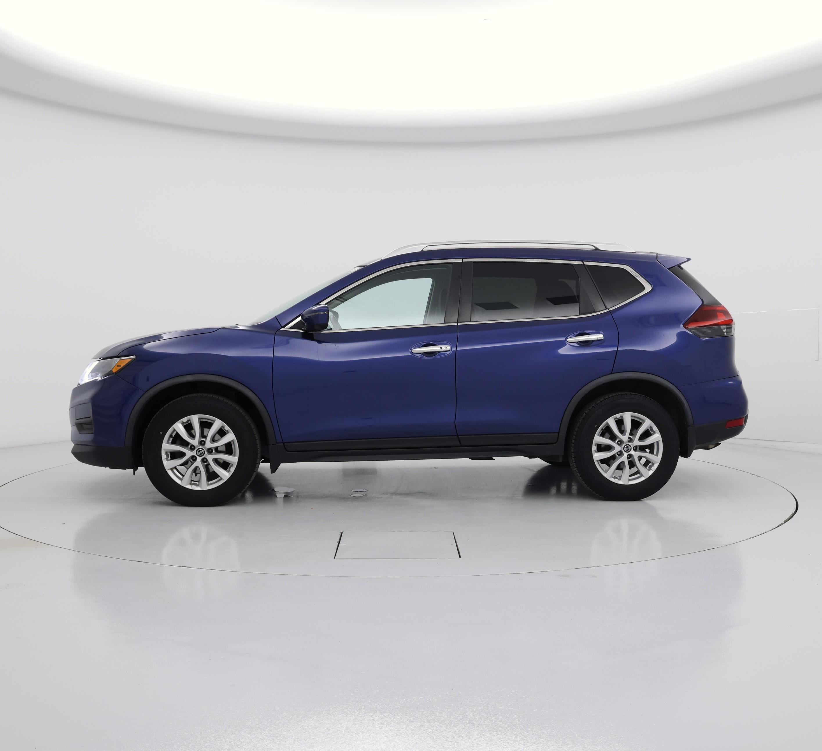 Thumbnail: 2018 Nissan Rogue - 3