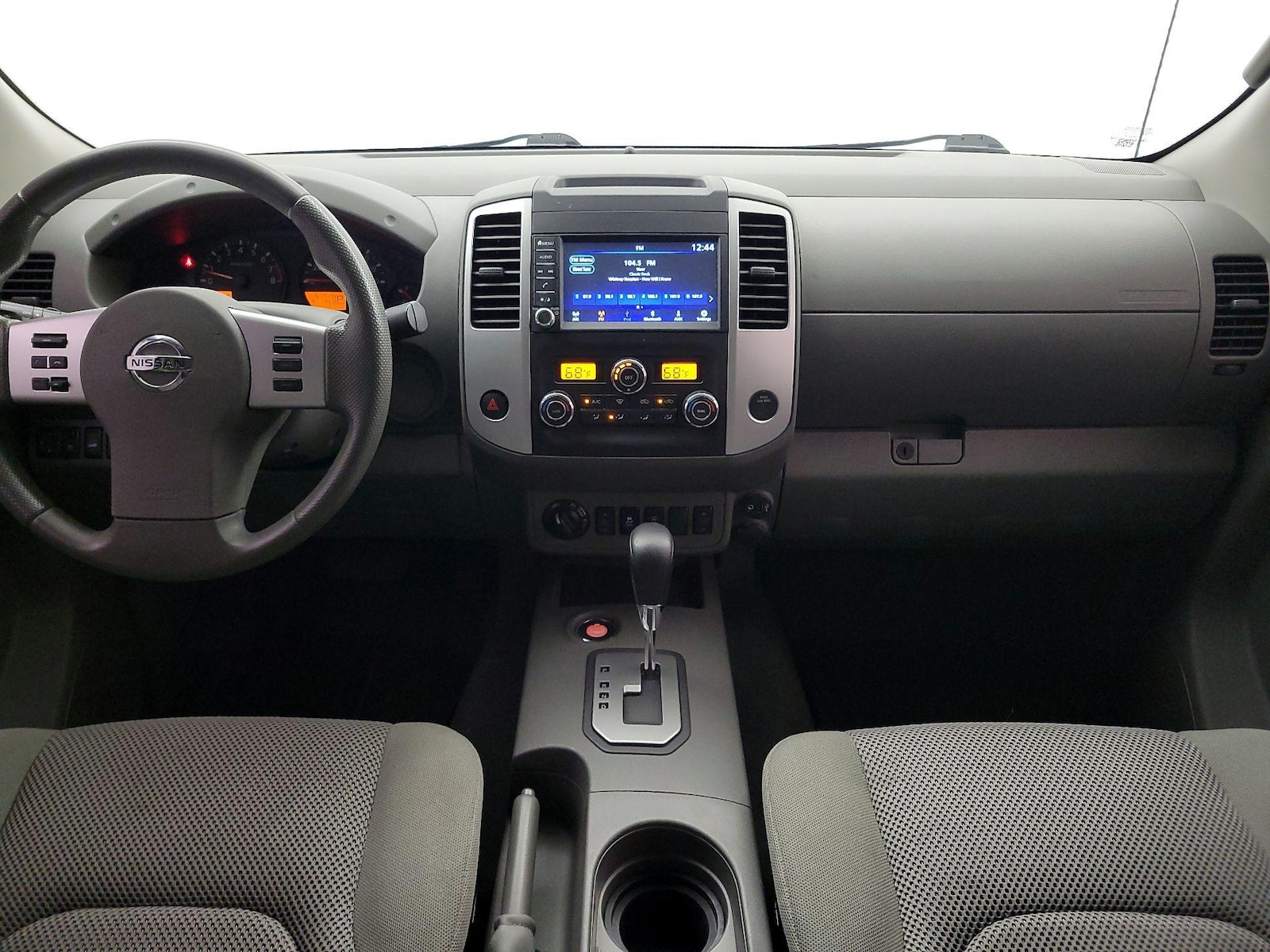 2020 Nissan Frontier SV - Photo 10
