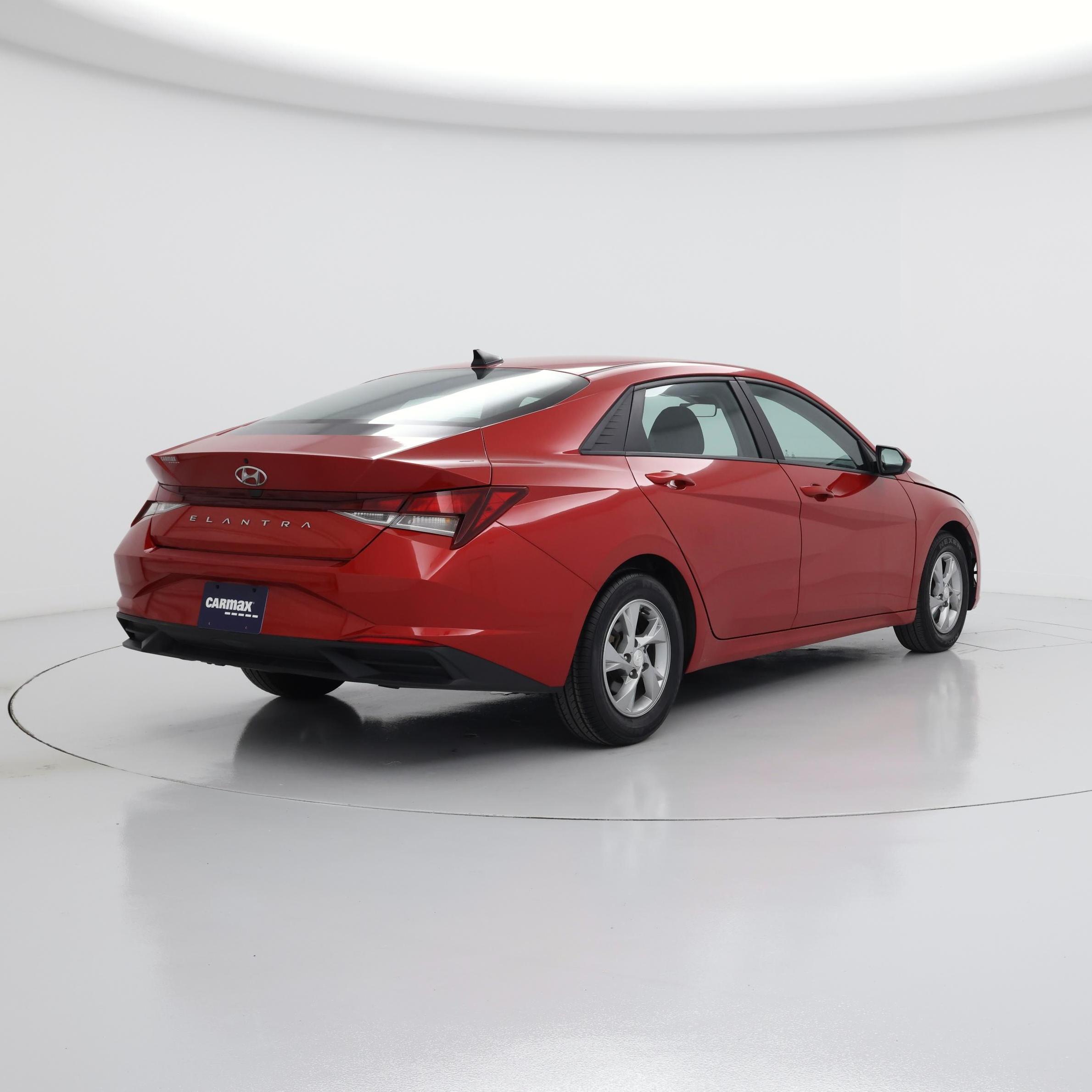 Thumbnail: 2023 Hyundai Elantra - 8