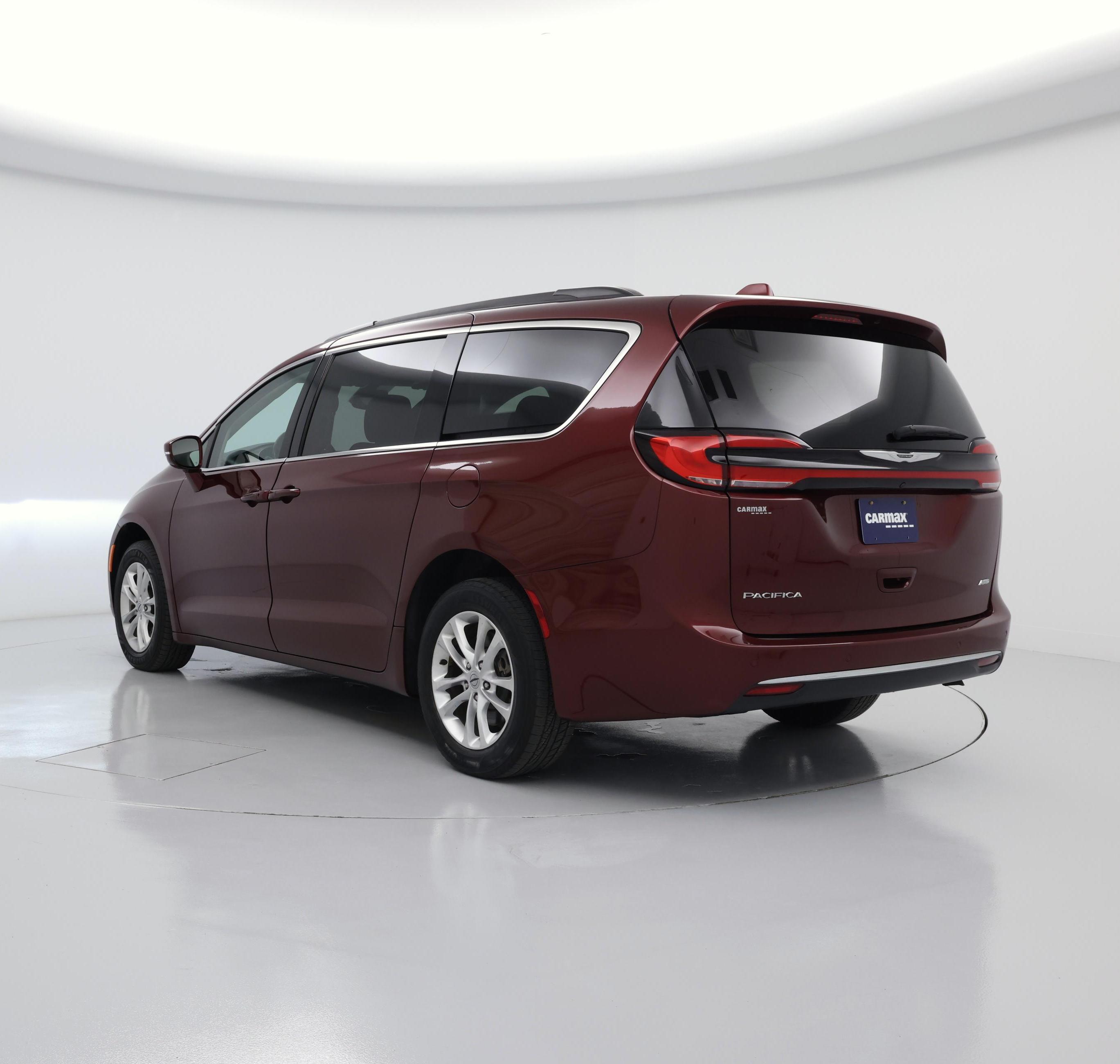 Thumbnail: 2021 Chrysler Pacifica - 2