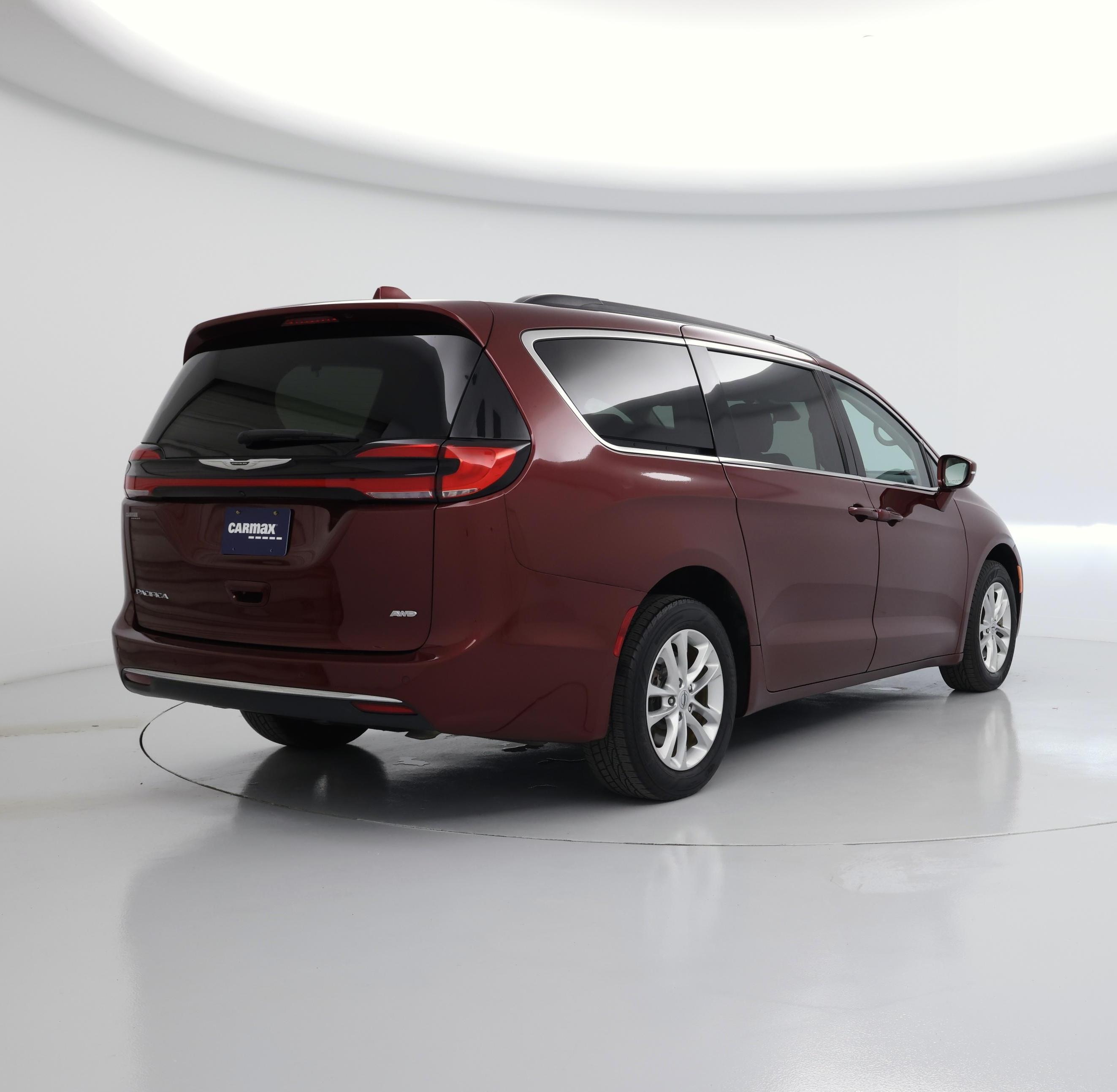 Thumbnail: 2021 Chrysler Pacifica - 8