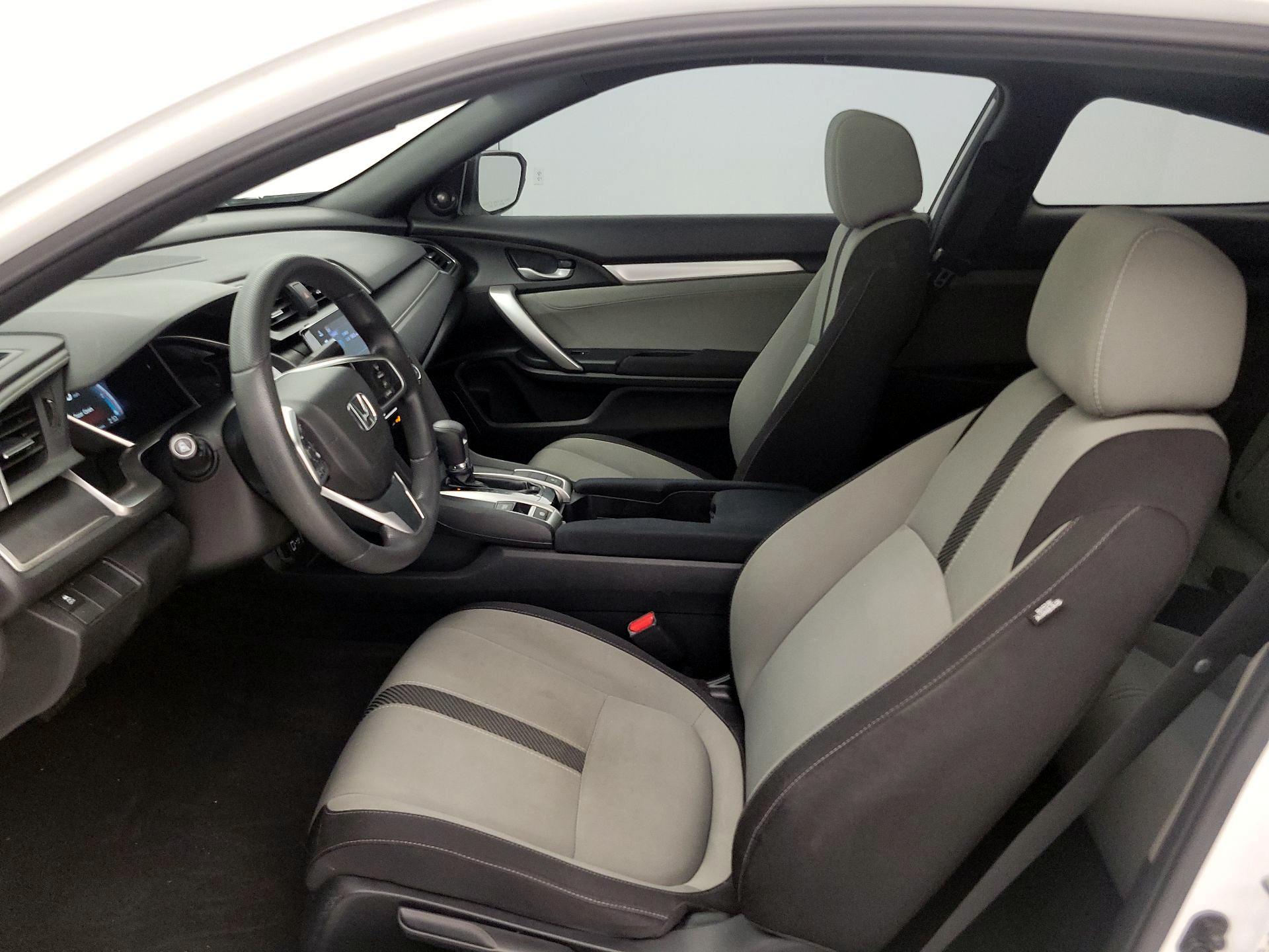 Thumbnail: 2017 Honda Civic - 11
