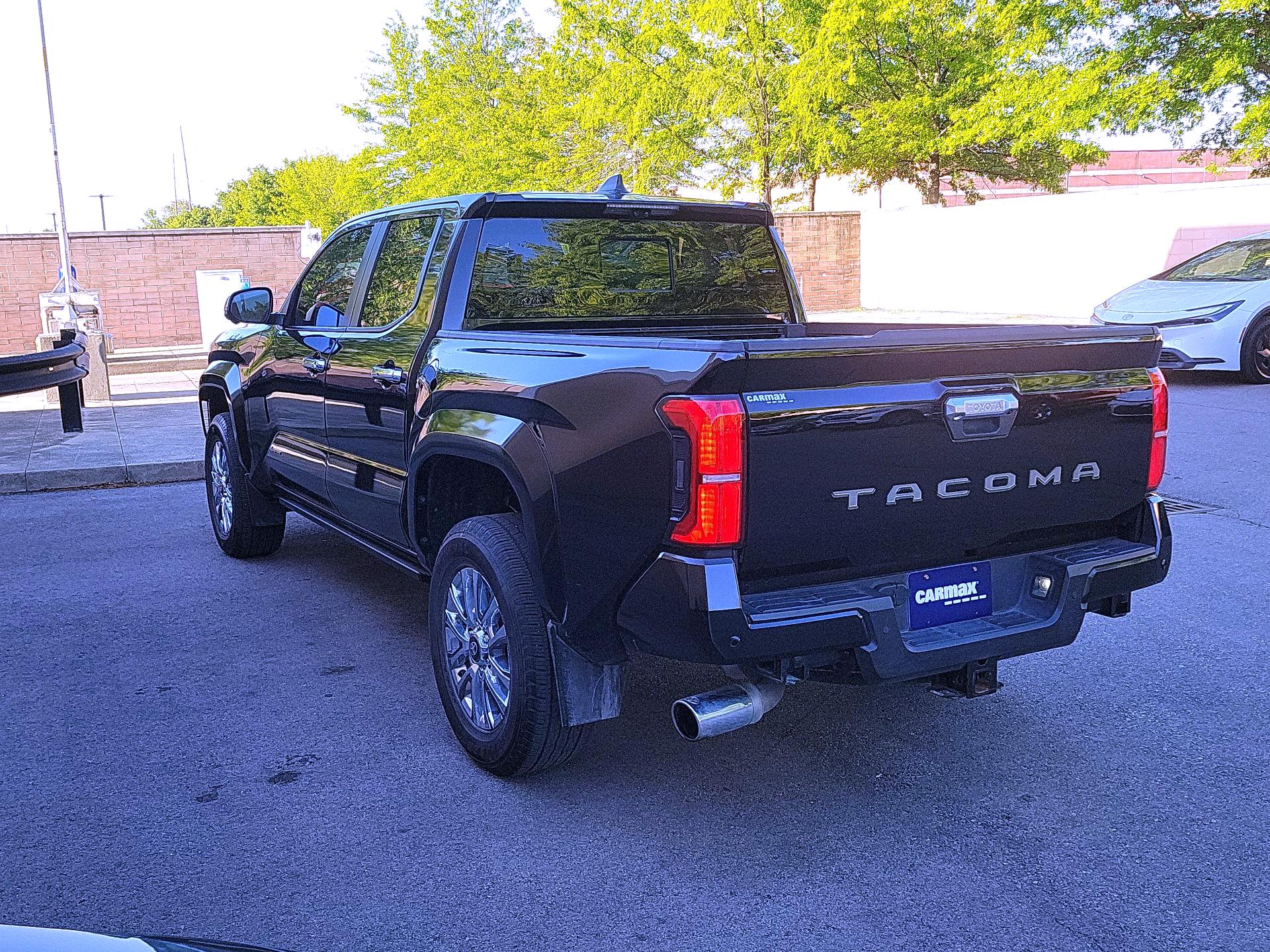 Thumbnail: 2024 Toyota Tacoma - 7