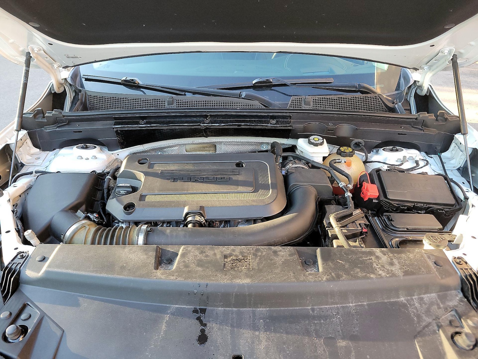 2021 Buick Envision Essence - Photo 22