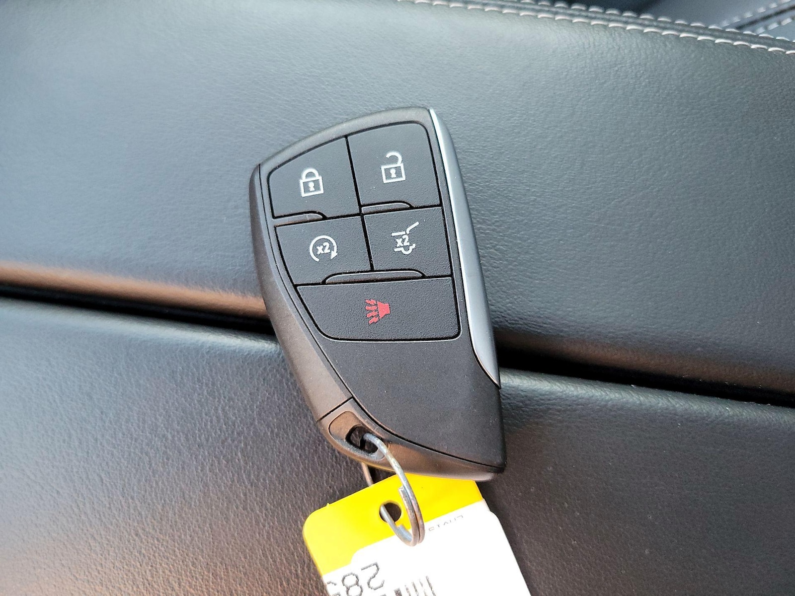 2021 Buick Envision Essence - Photo 24
