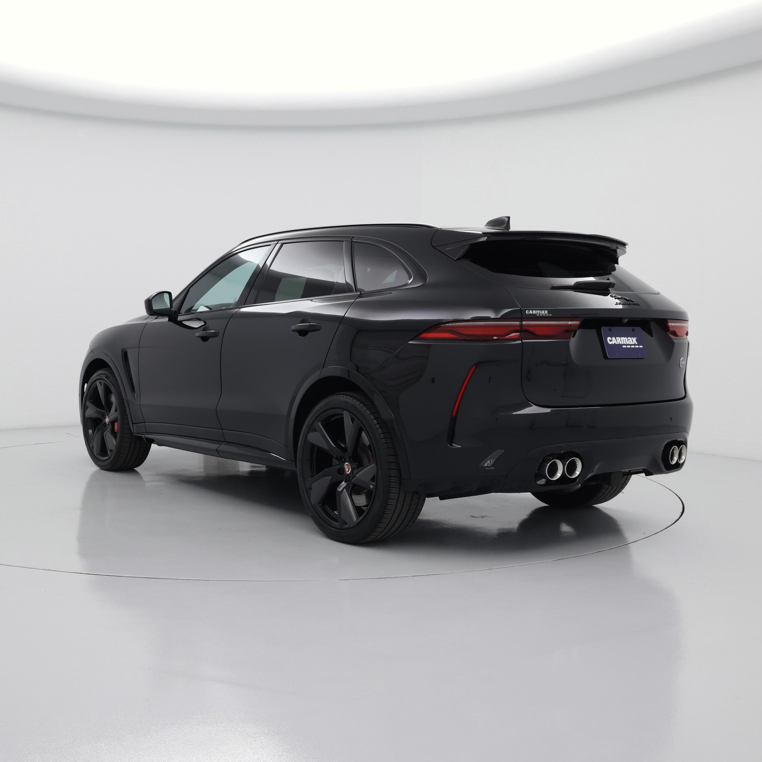 Thumbnail: 2023 Jaguar F-Pace - 2