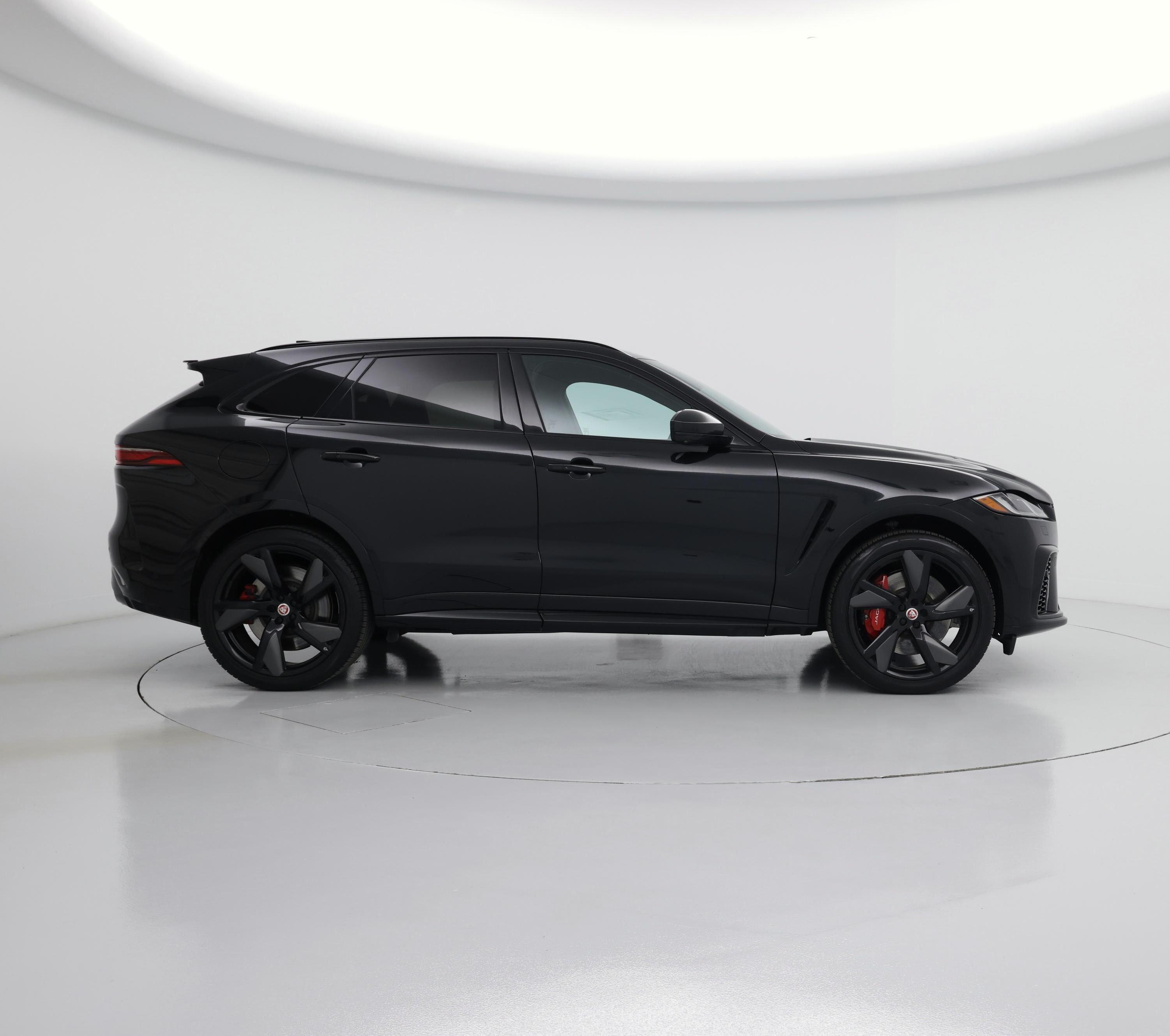 Thumbnail: 2023 Jaguar F-Pace - 7