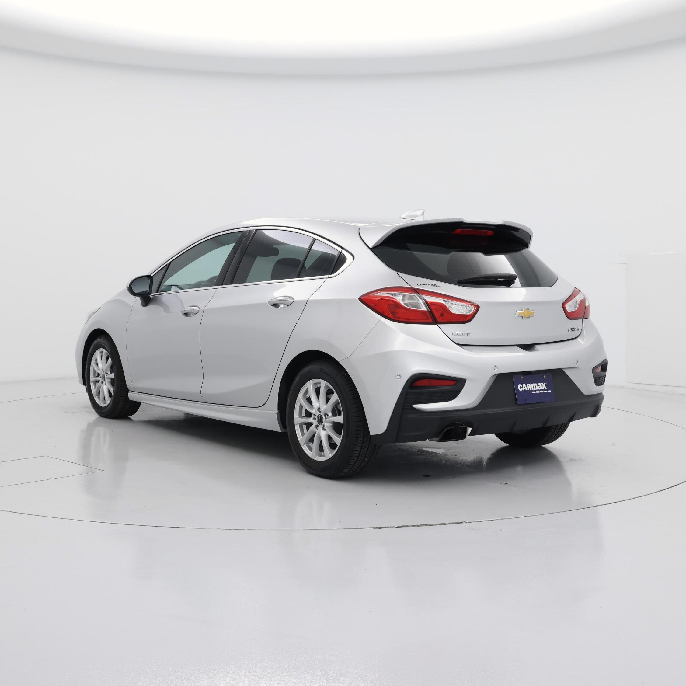 Thumbnail: 2017 Chevrolet Cruze - 2
