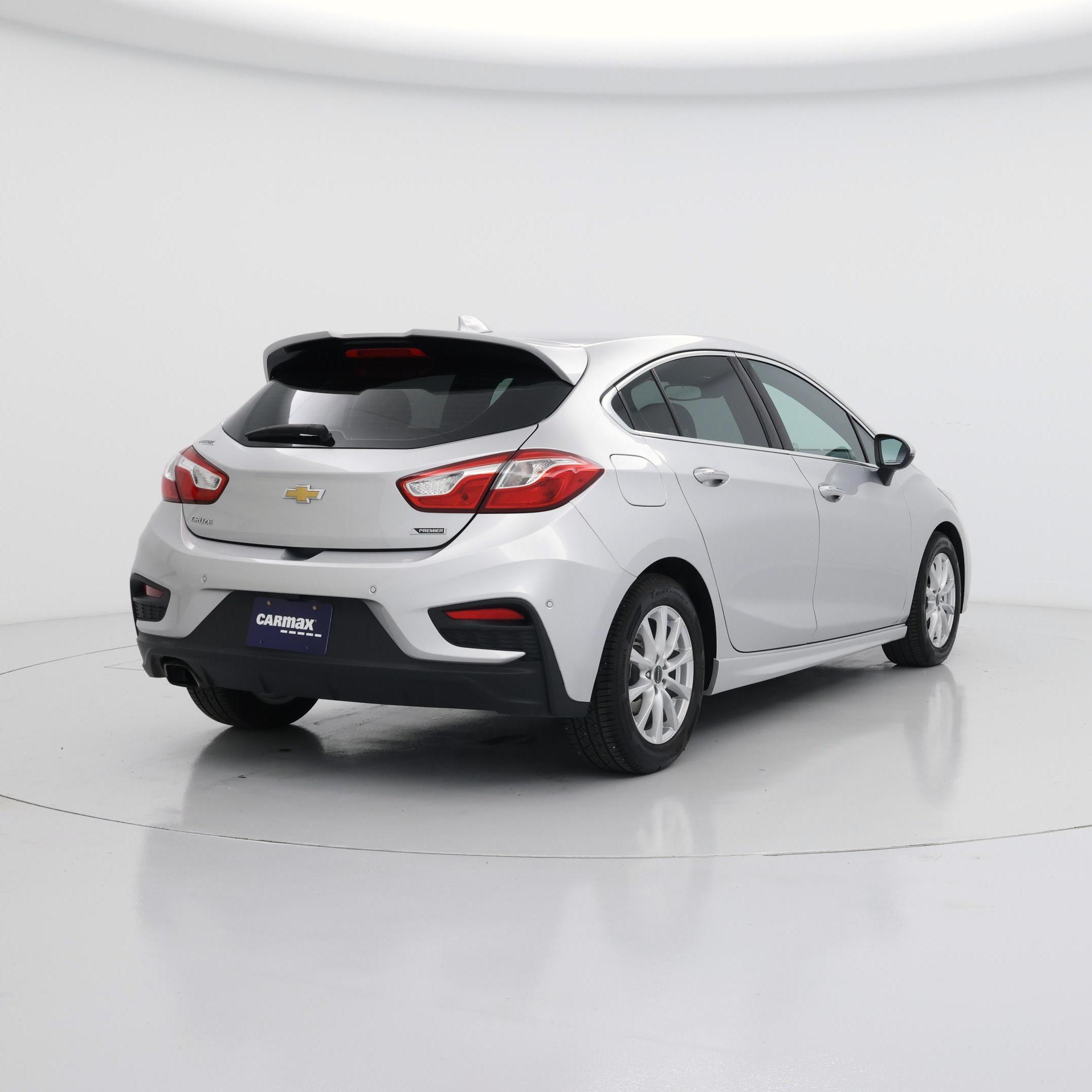 Thumbnail: 2017 Chevrolet Cruze - 8