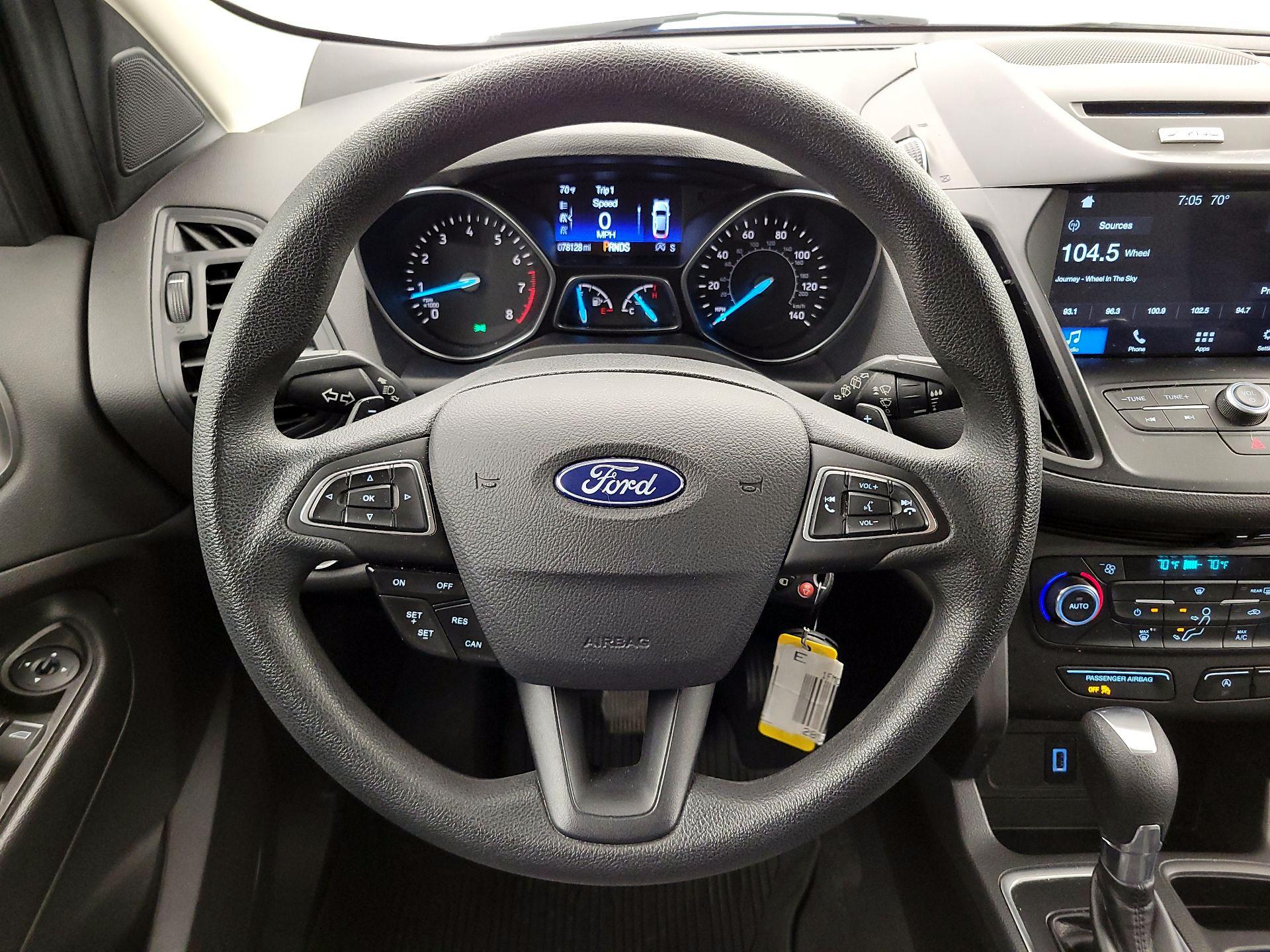 Thumbnail: 2017 Ford Escape - 10