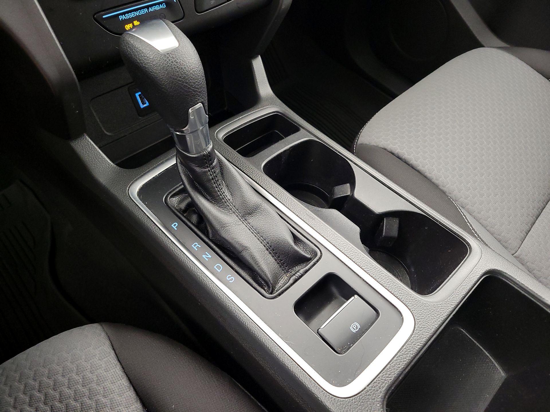 Thumbnail: 2017 Ford Escape - 17