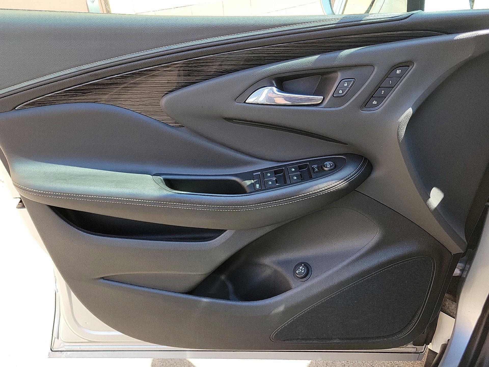 Thumbnail: 2018 Buick Envision - 10