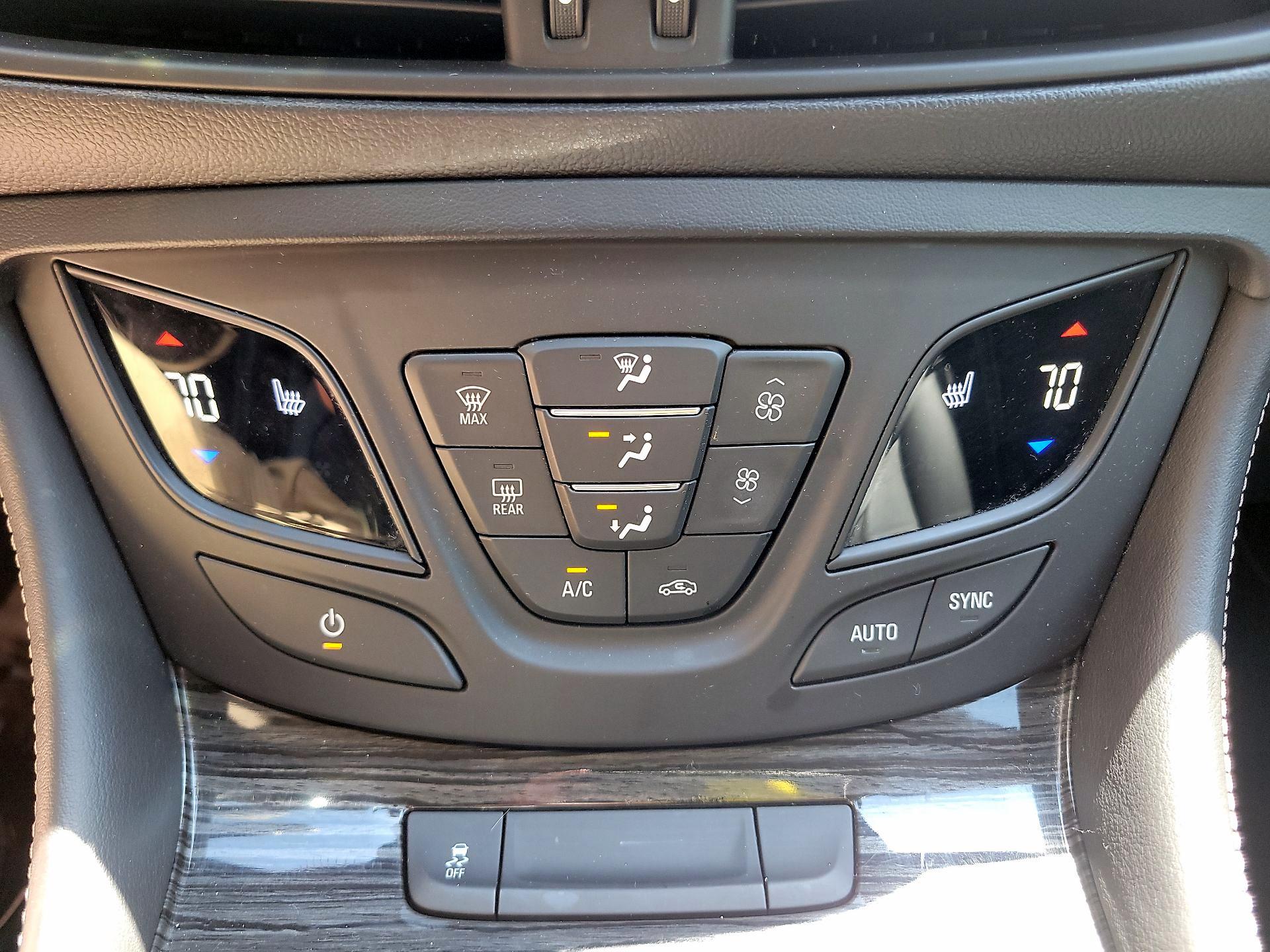 Thumbnail: 2018 Buick Envision - 14