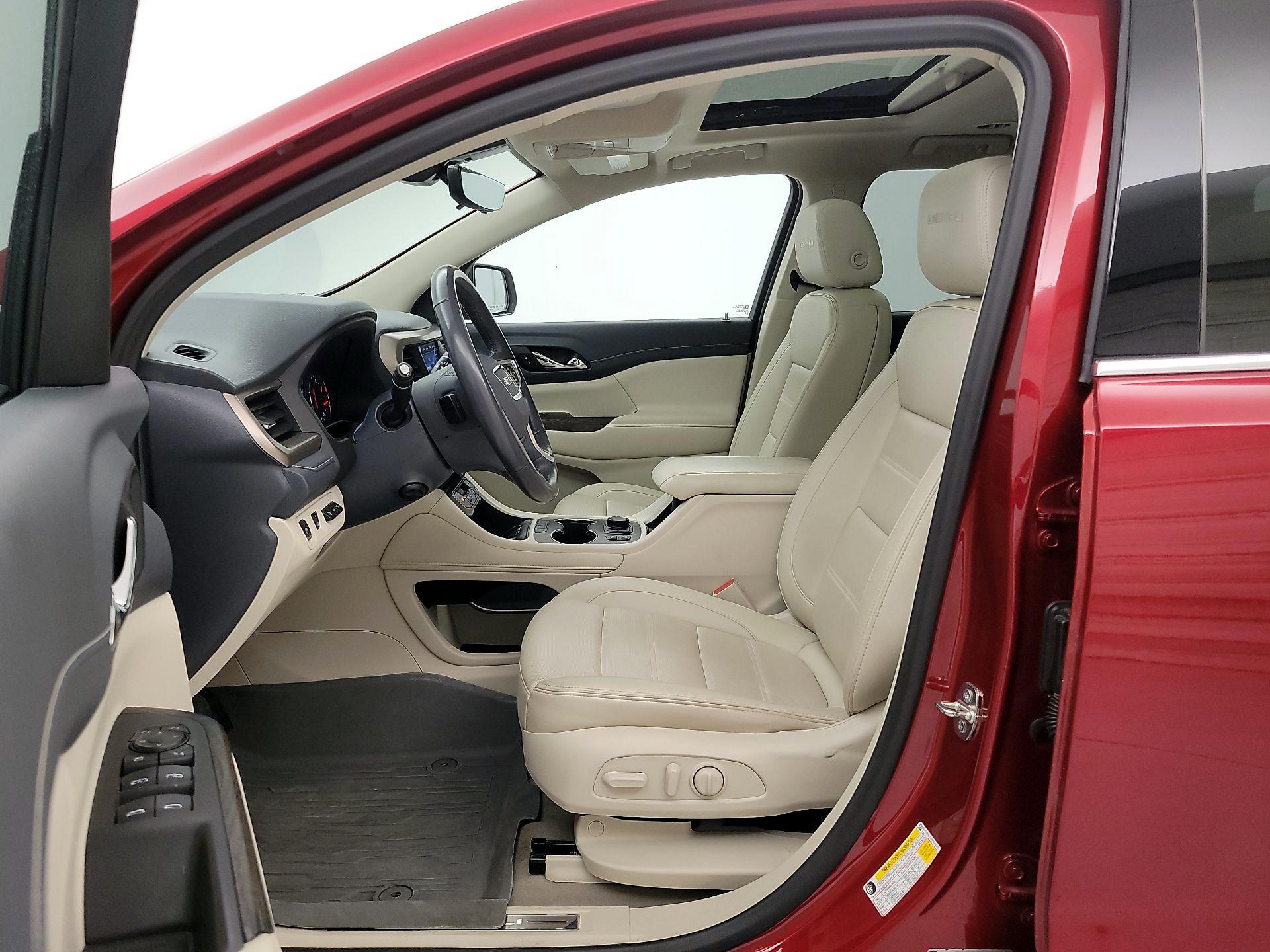 Thumbnail: 2022 GMC Acadia - 11