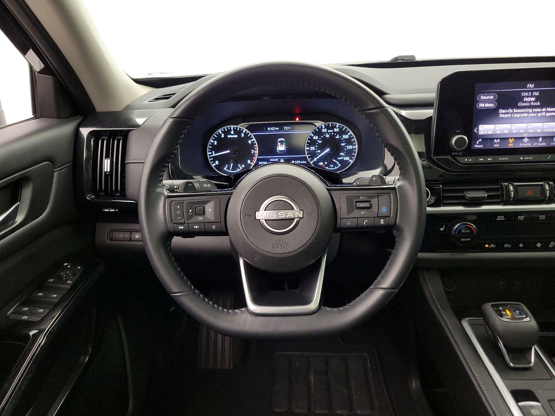 Thumbnail: 2022 Nissan Pathfinder - 10