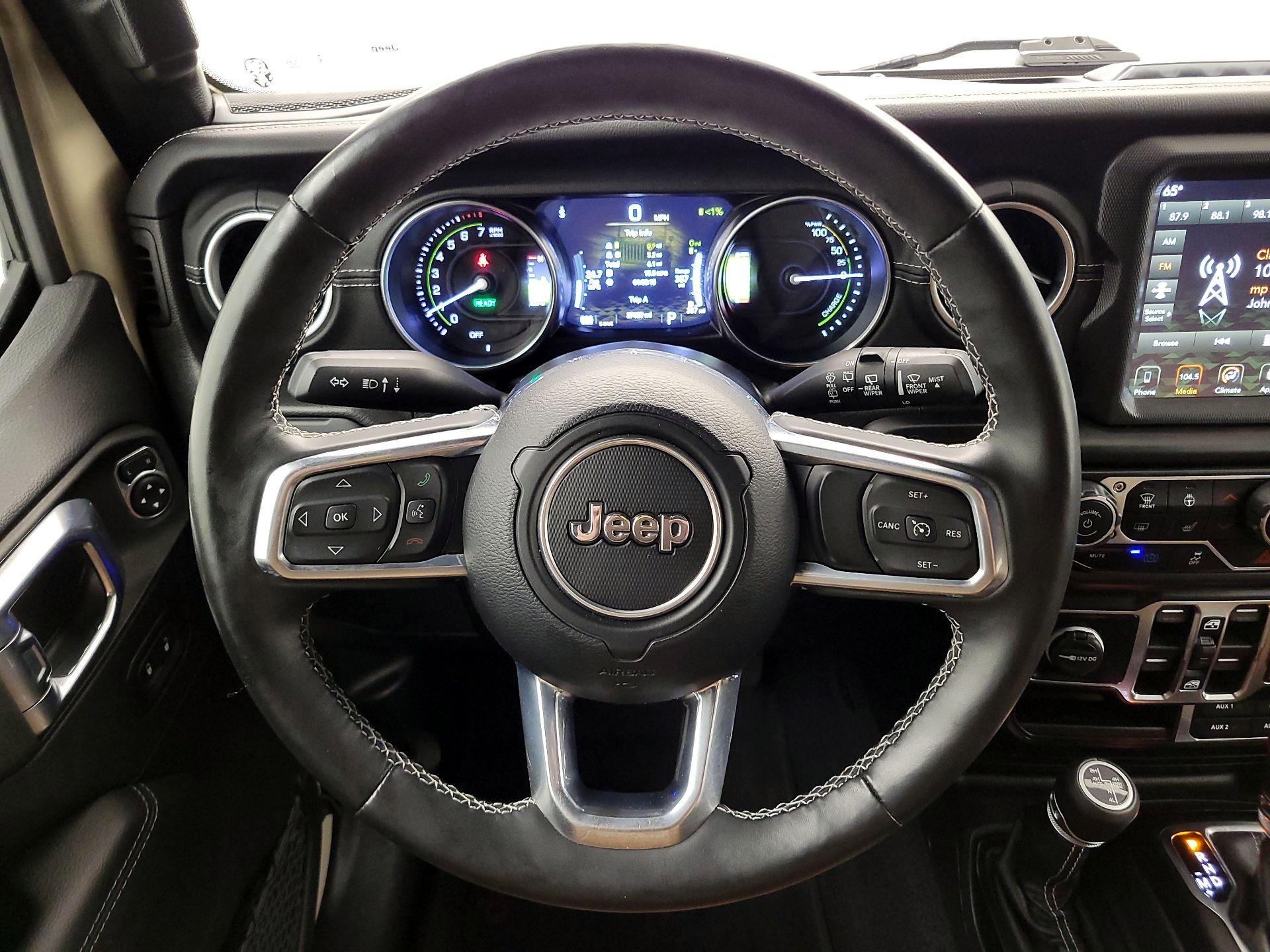 Thumbnail: 2022 Jeep Wrangler - 10
