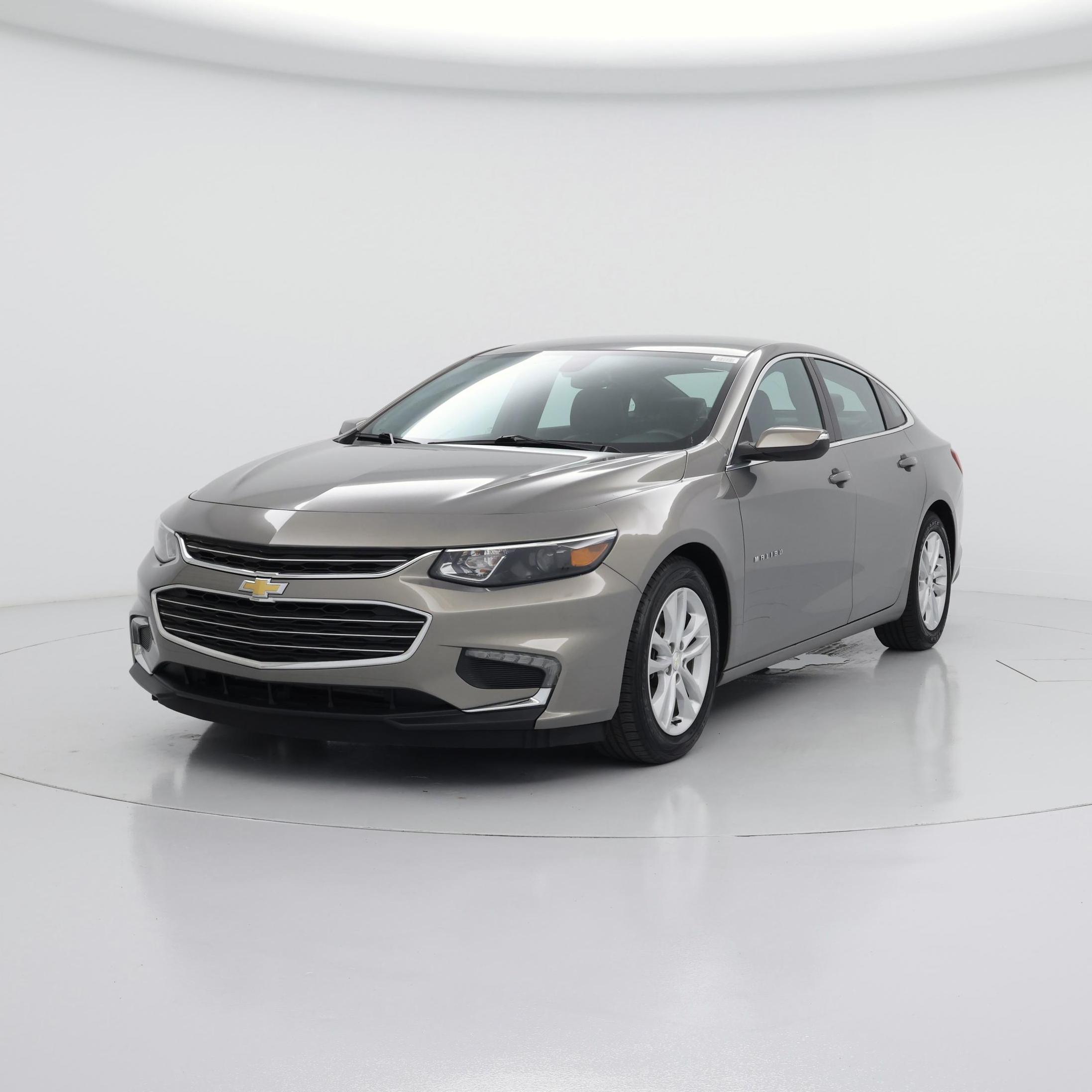 Thumbnail: 2017 Chevrolet Malibu - 4