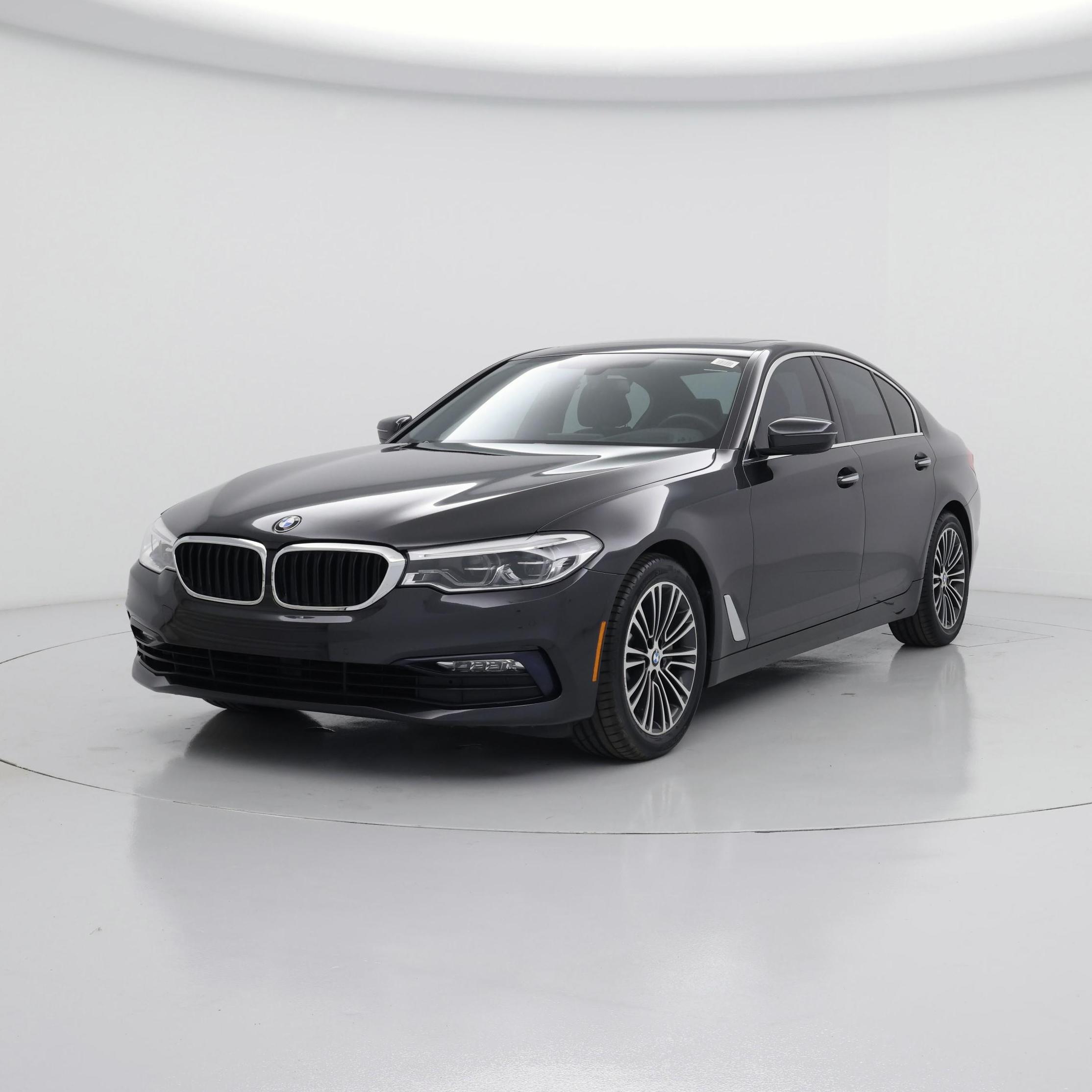 Thumbnail: 2017 BMW 5 Series - 4