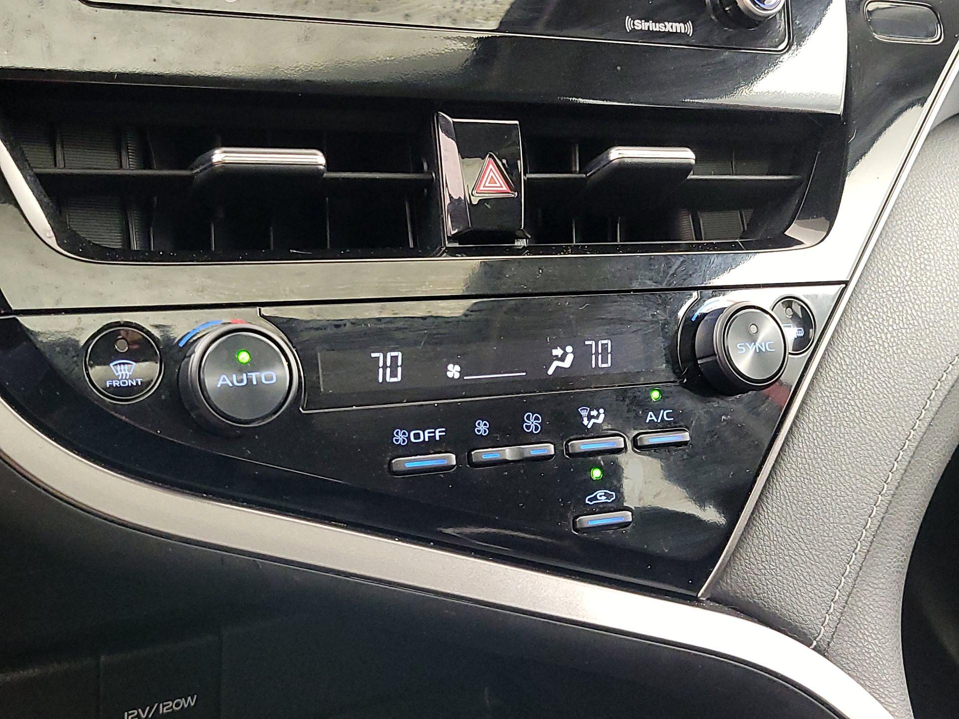 Thumbnail: 2024 Toyota Camry - 16