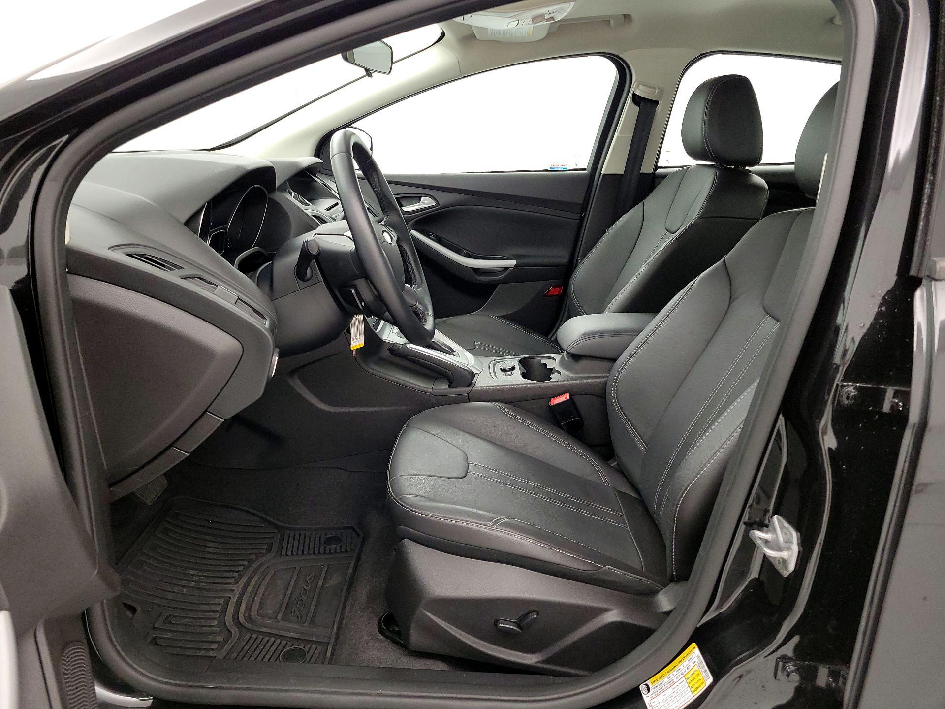 Thumbnail: 2014 Ford Focus - 11