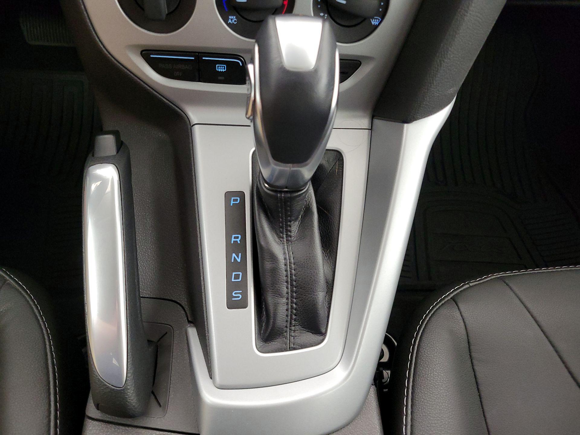 Thumbnail: 2014 Ford Focus - 16