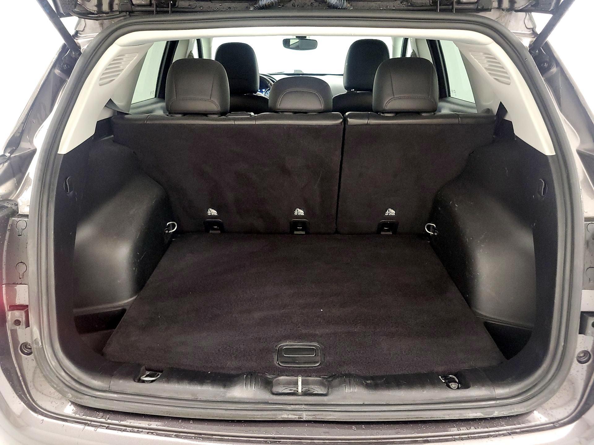 Thumbnail: 2019 Jeep Compass - 20