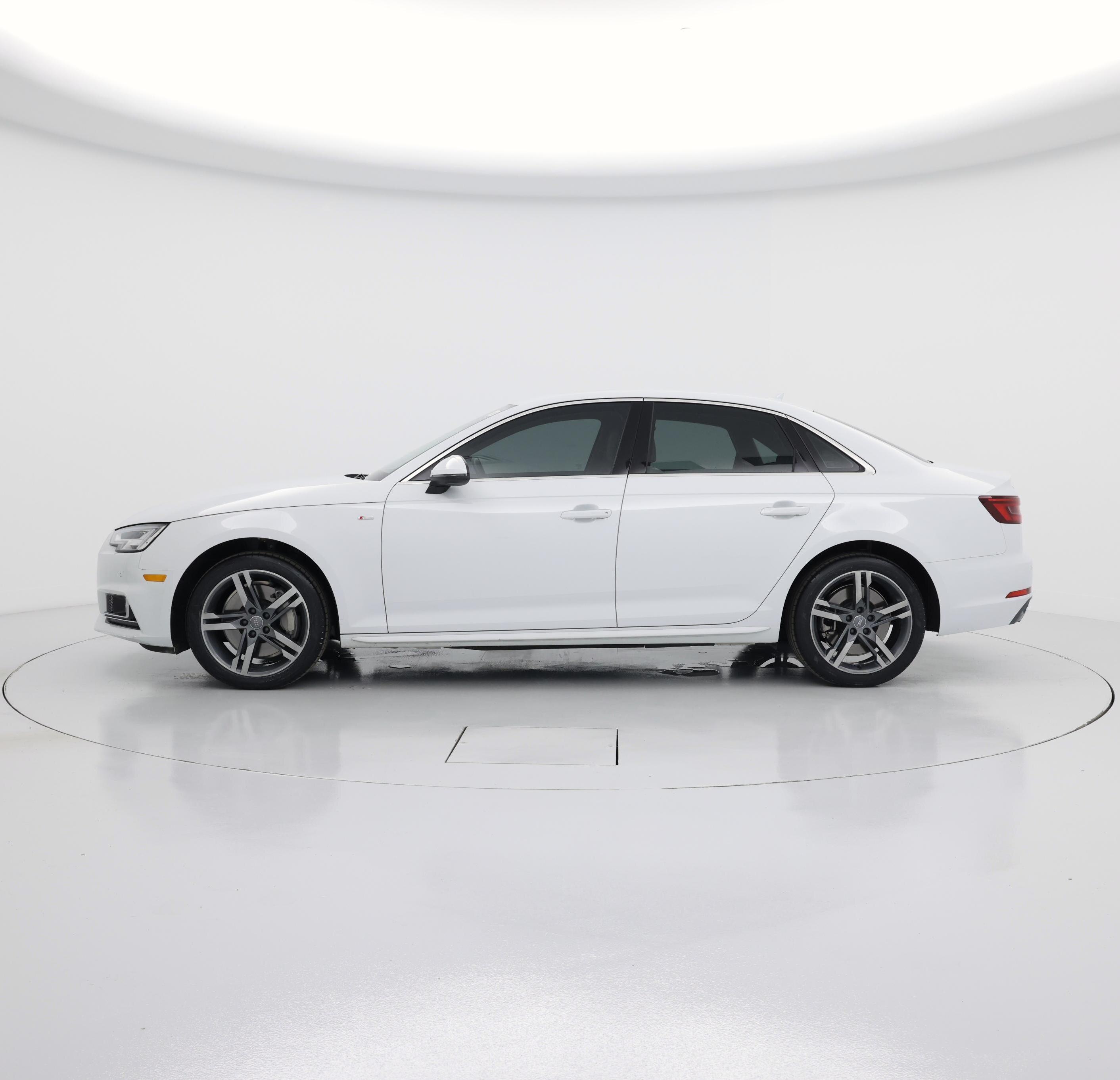 Thumbnail: 2018 Audi A4 - 3