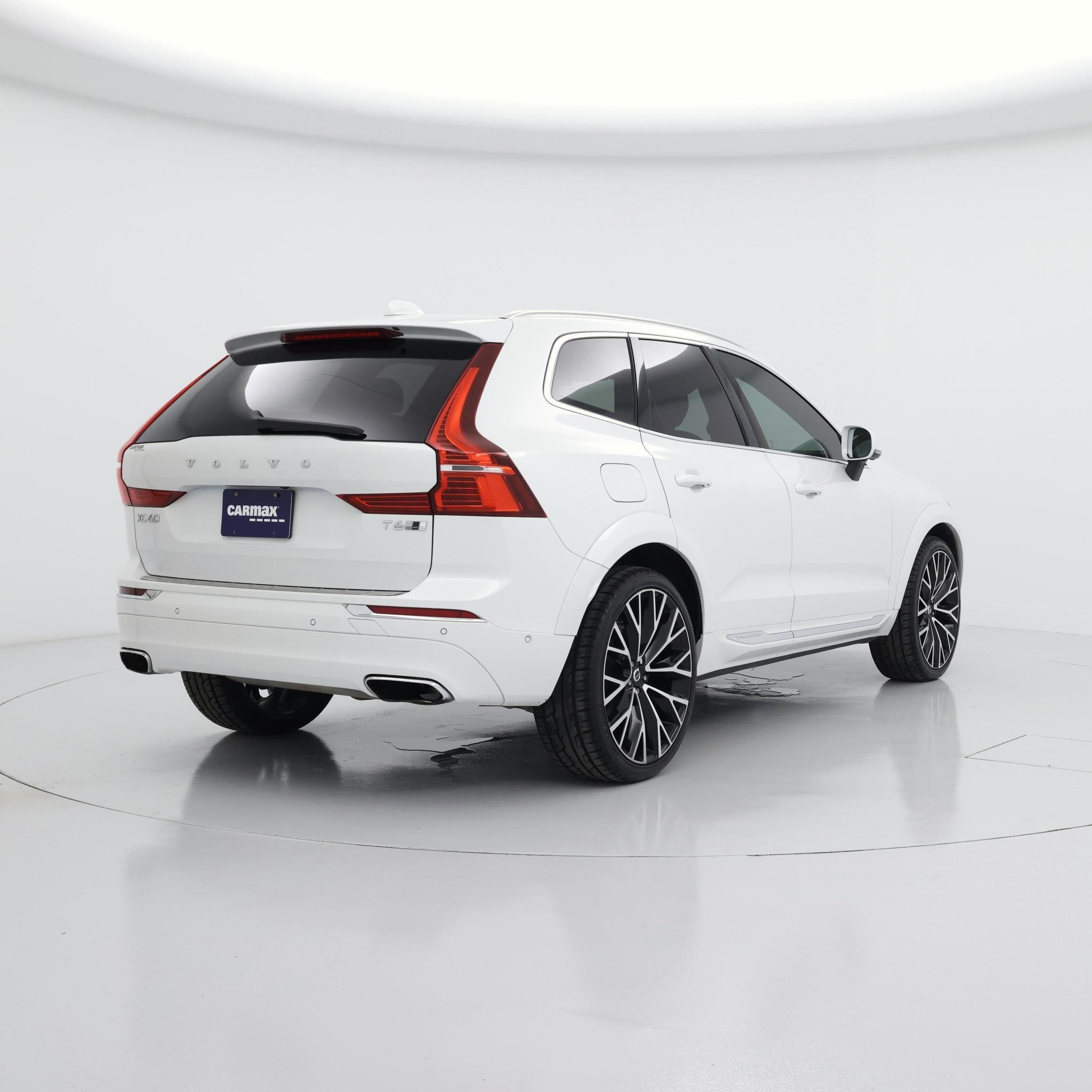 Thumbnail: 2020 Volvo XC60 - 8