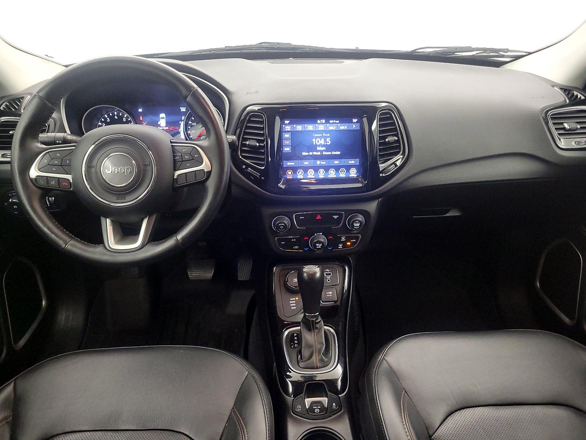 Thumbnail: 2019 Jeep Compass - 9