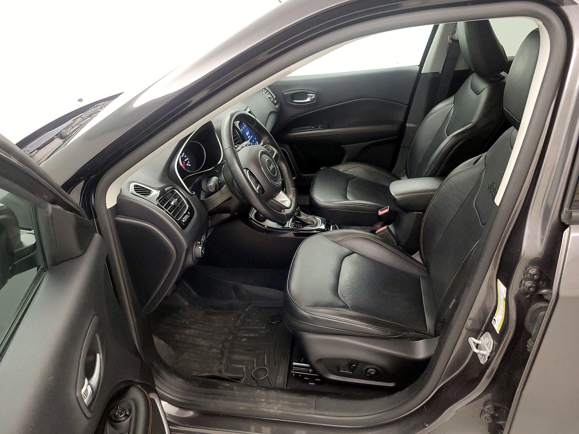 Thumbnail: 2019 Jeep Compass - 11