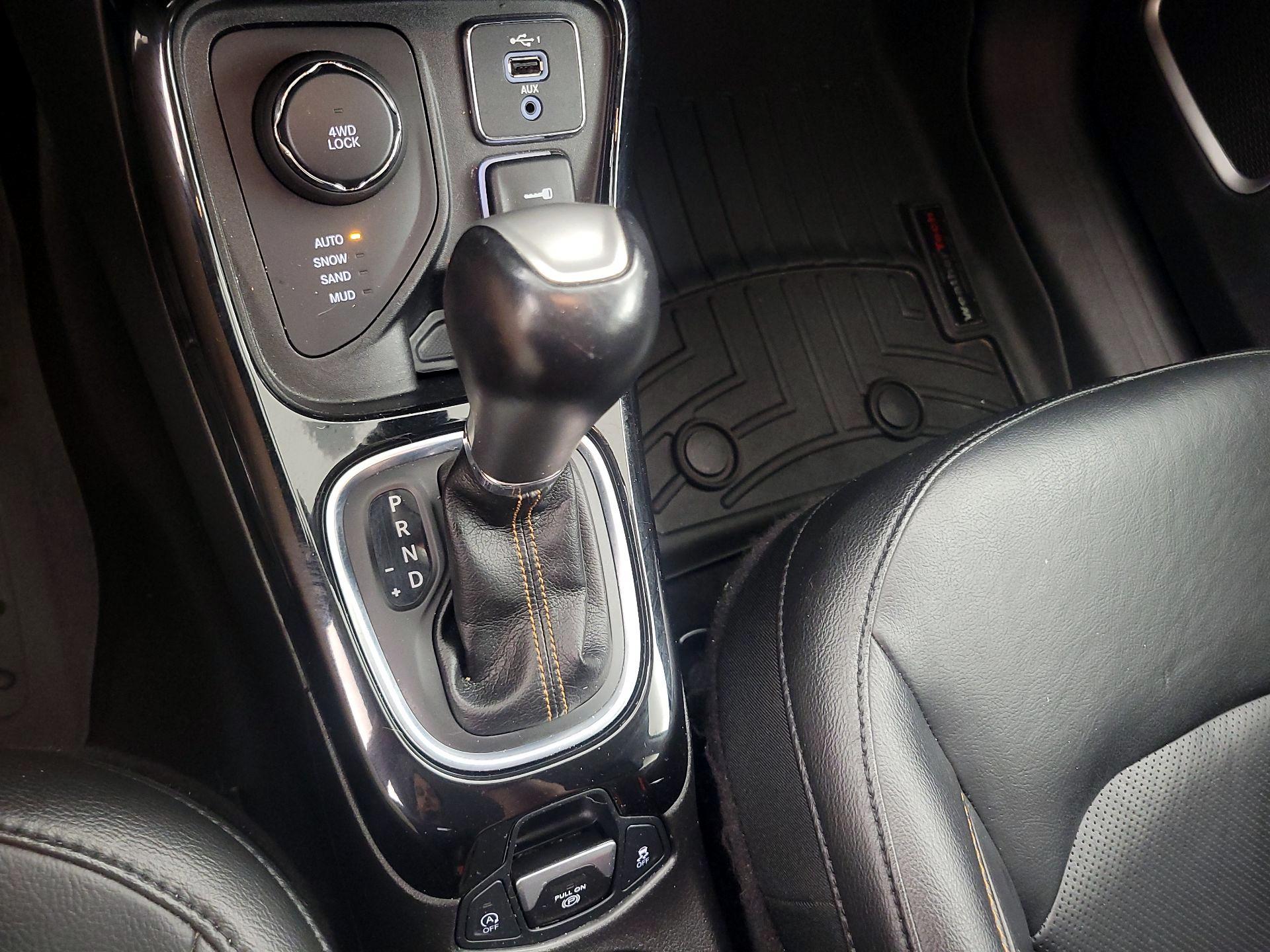 Thumbnail: 2019 Jeep Compass - 17
