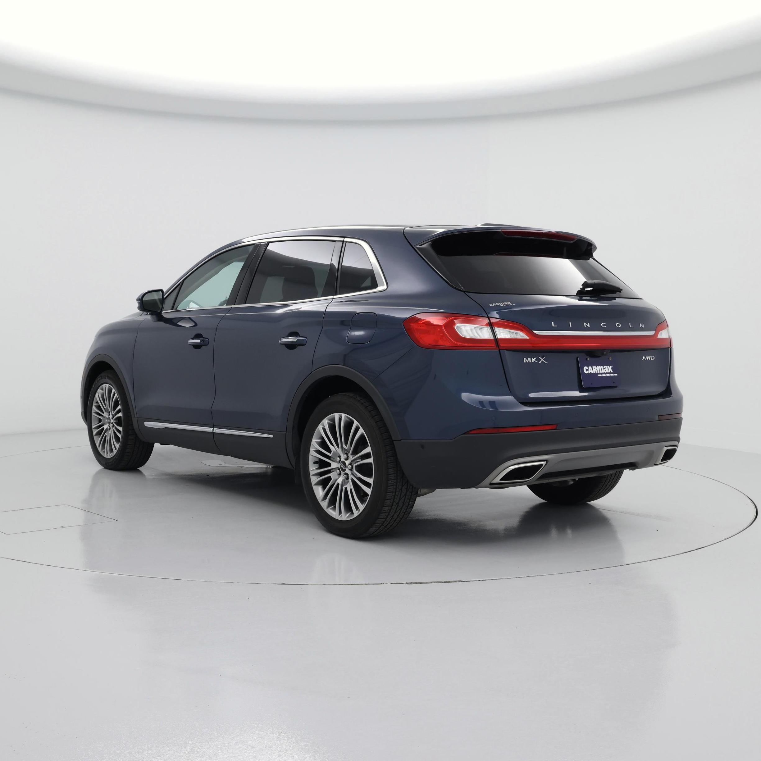 Thumbnail: 2016 Lincoln MKX - 2