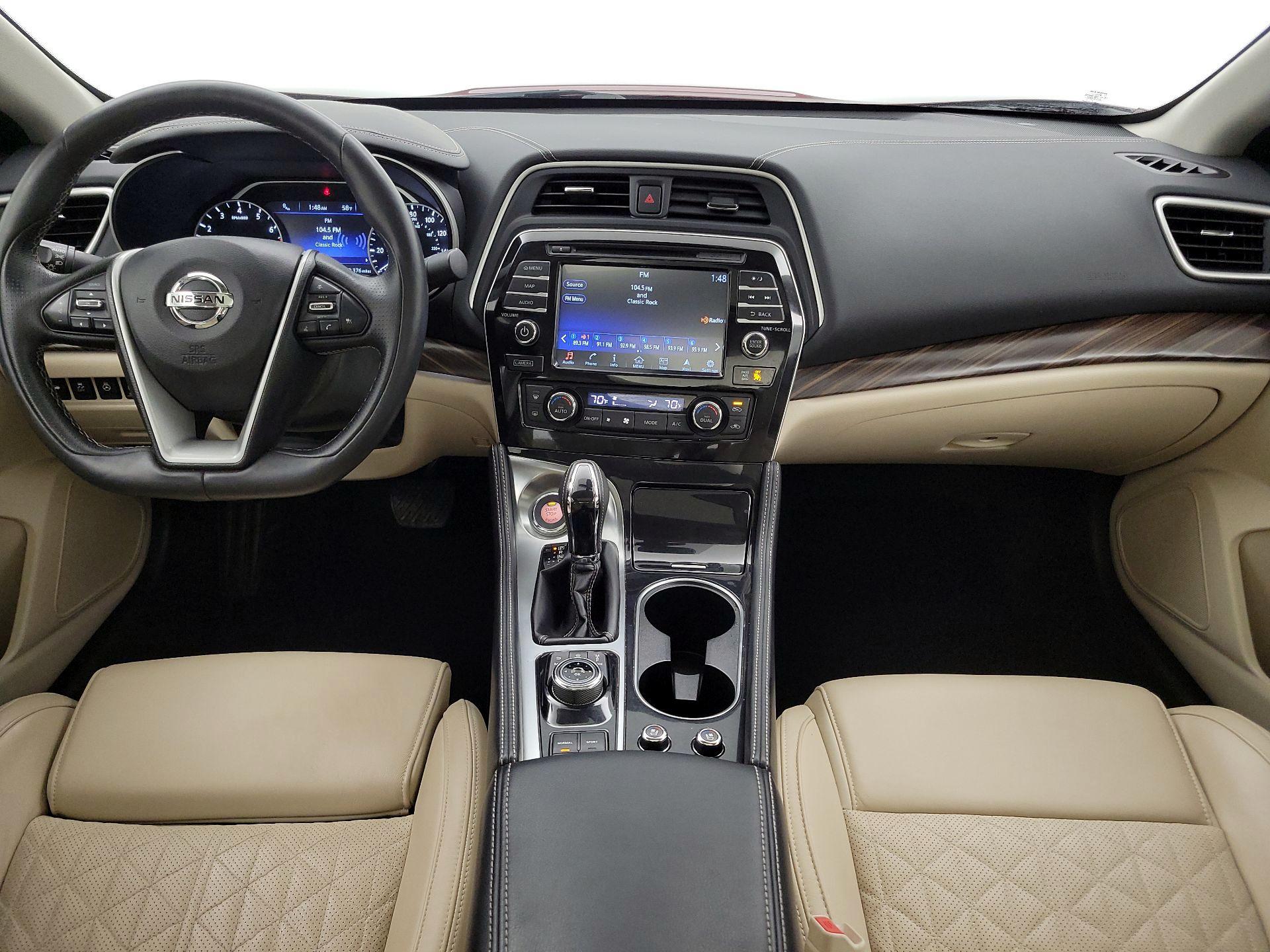 Thumbnail: 2016 Nissan Maxima - 9