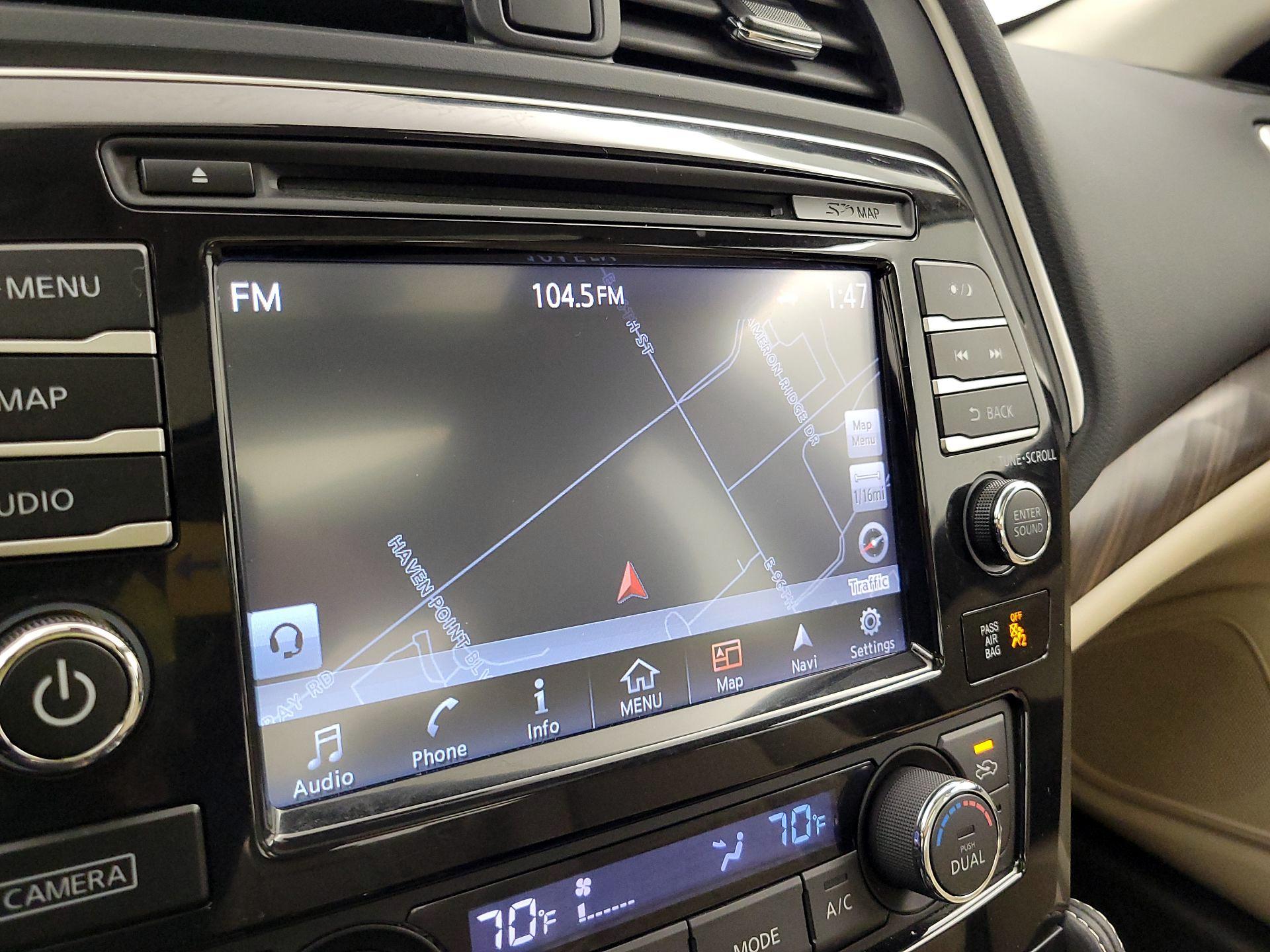 Thumbnail: 2016 Nissan Maxima - 14