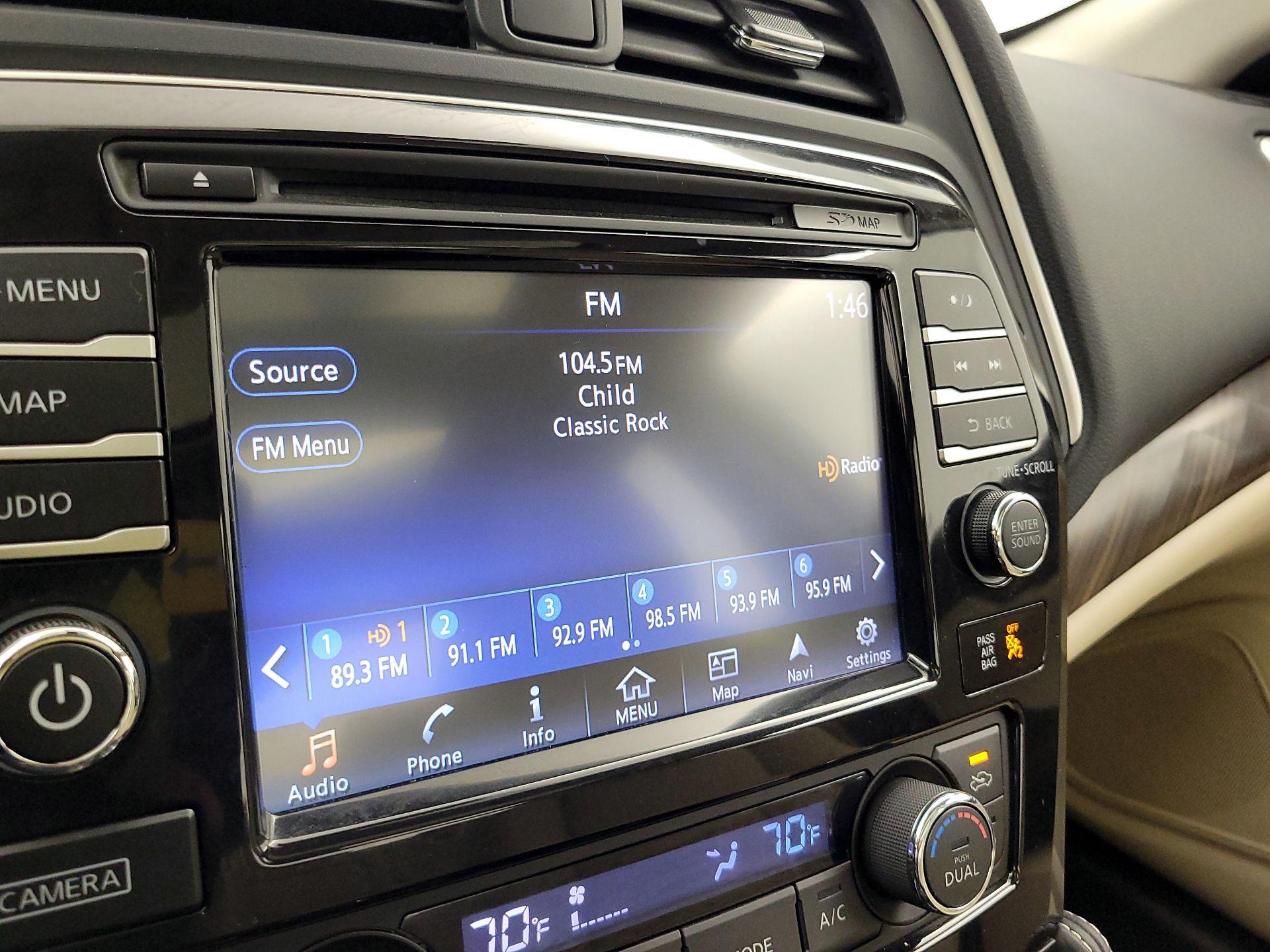 Thumbnail: 2016 Nissan Maxima - 16
