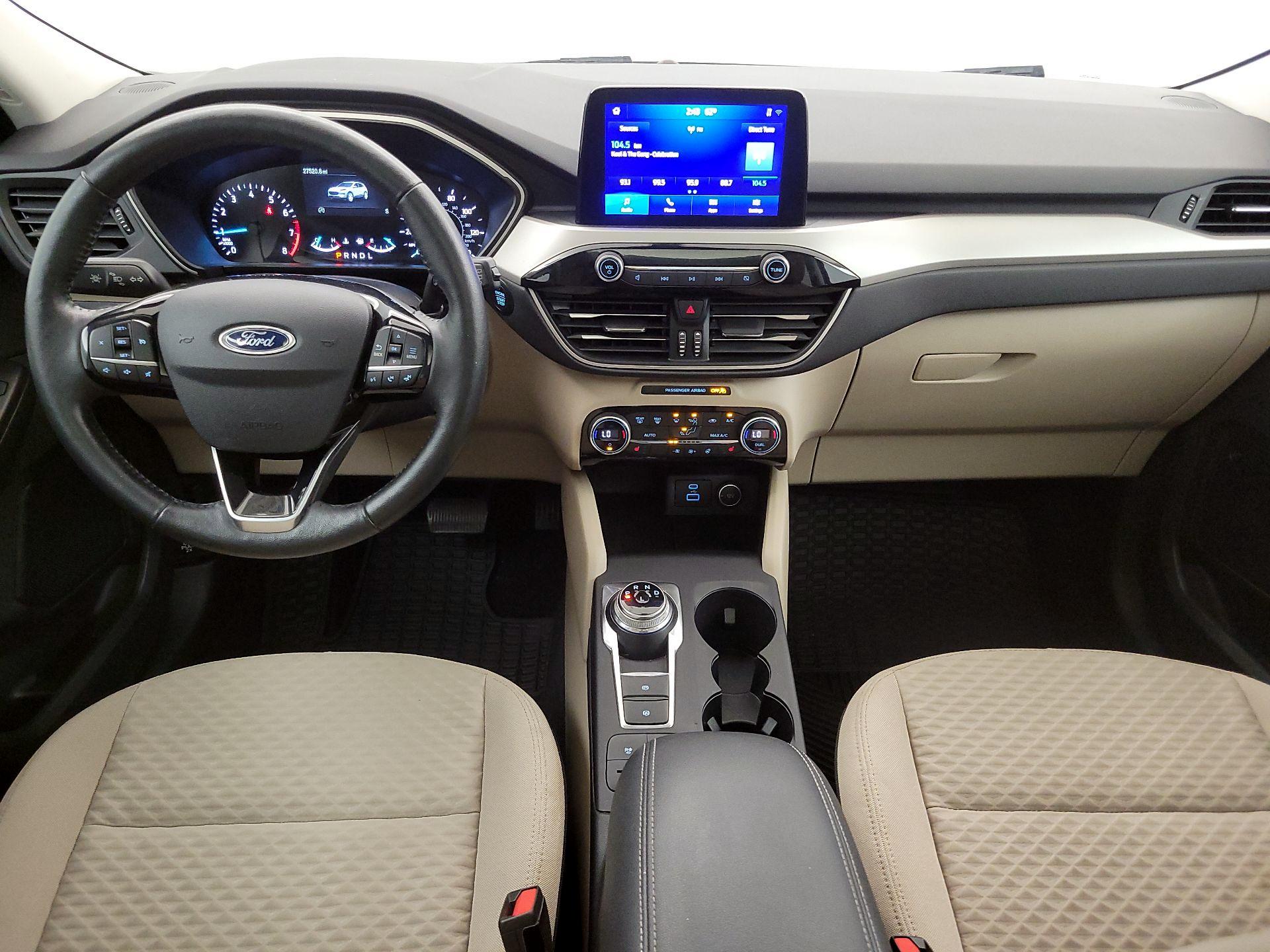 Thumbnail: 2021 Ford Escape - 9
