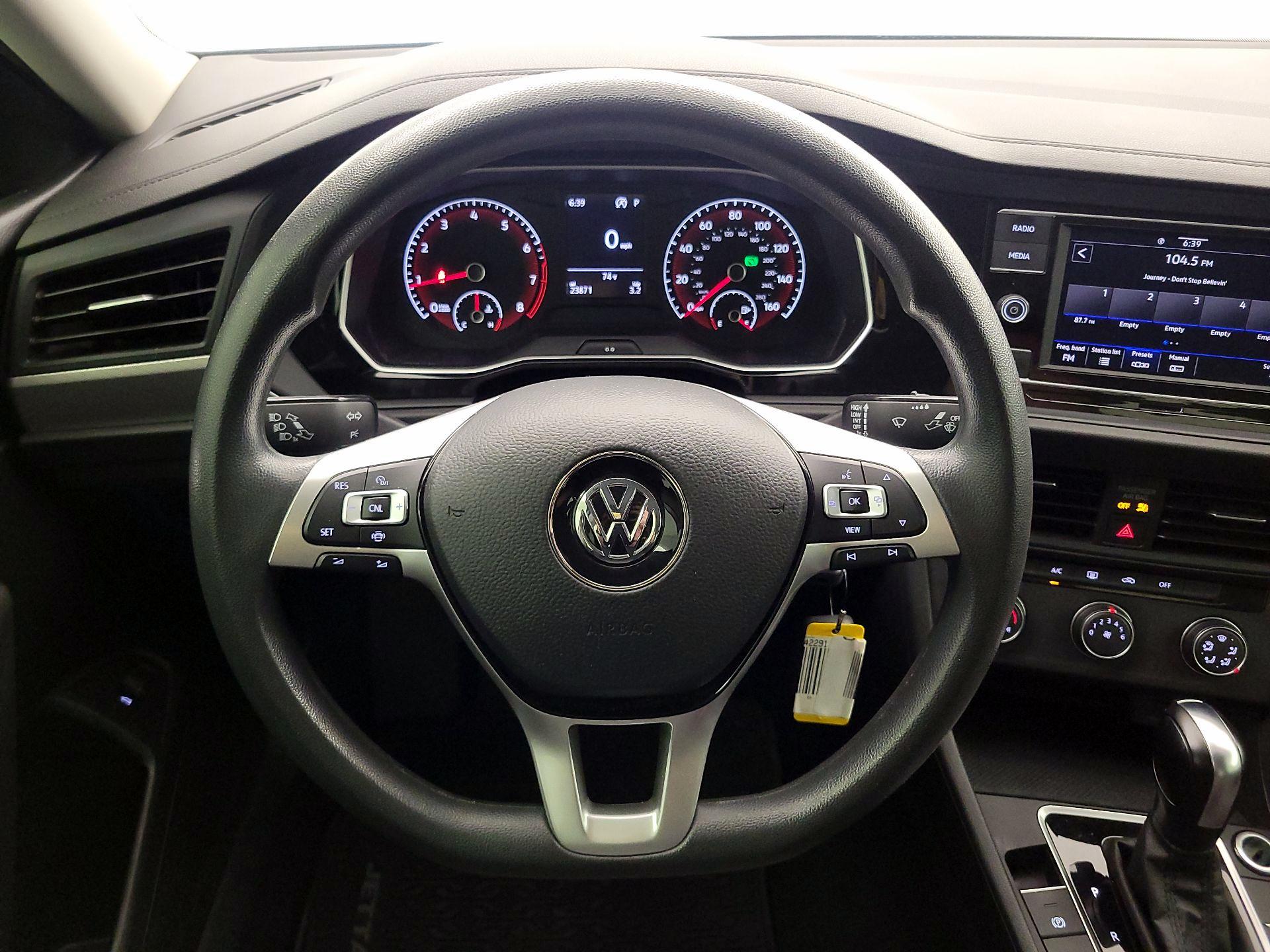 Thumbnail: 2020 Volkswagen Jetta - 10