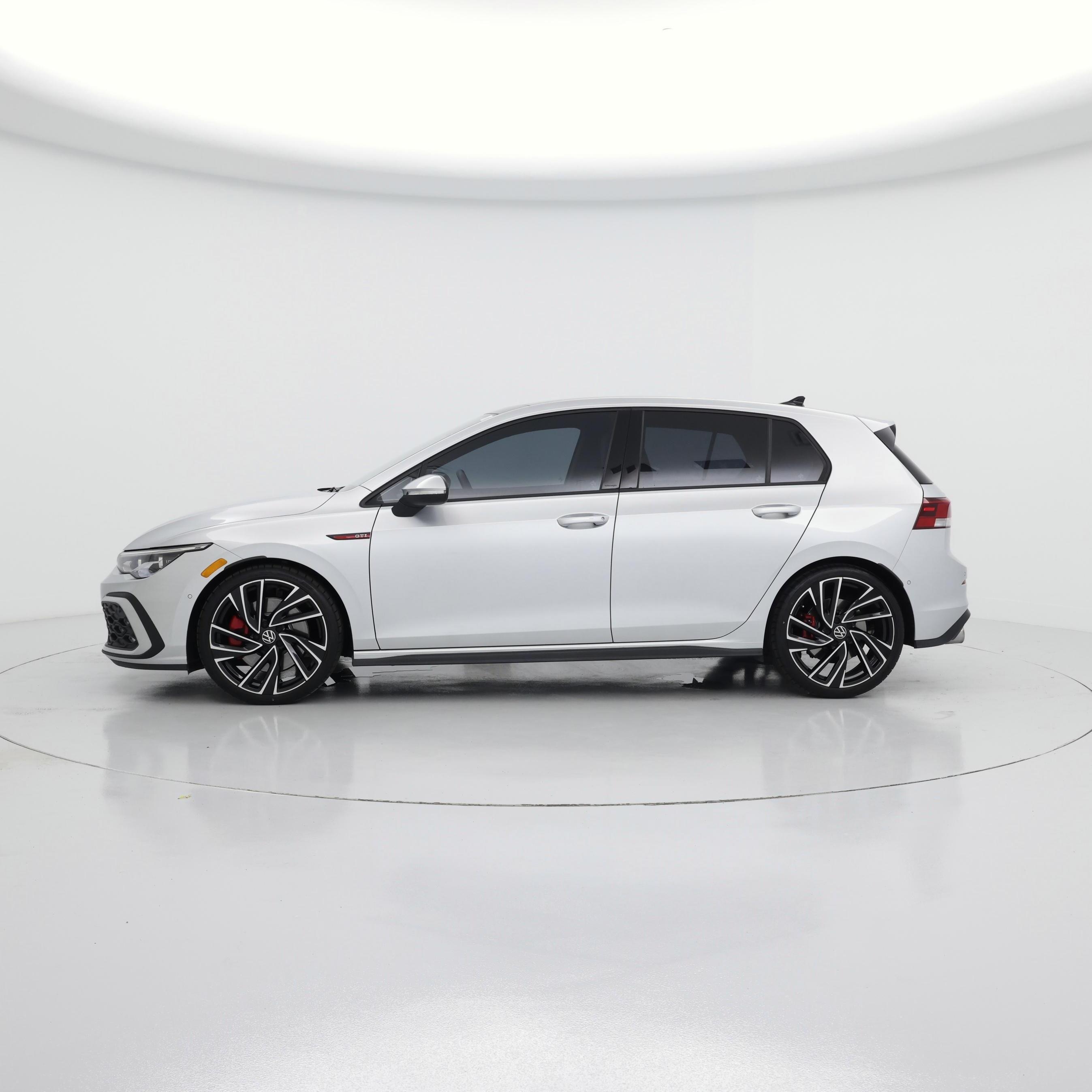 Thumbnail: 2024 Volkswagen Golf - 3