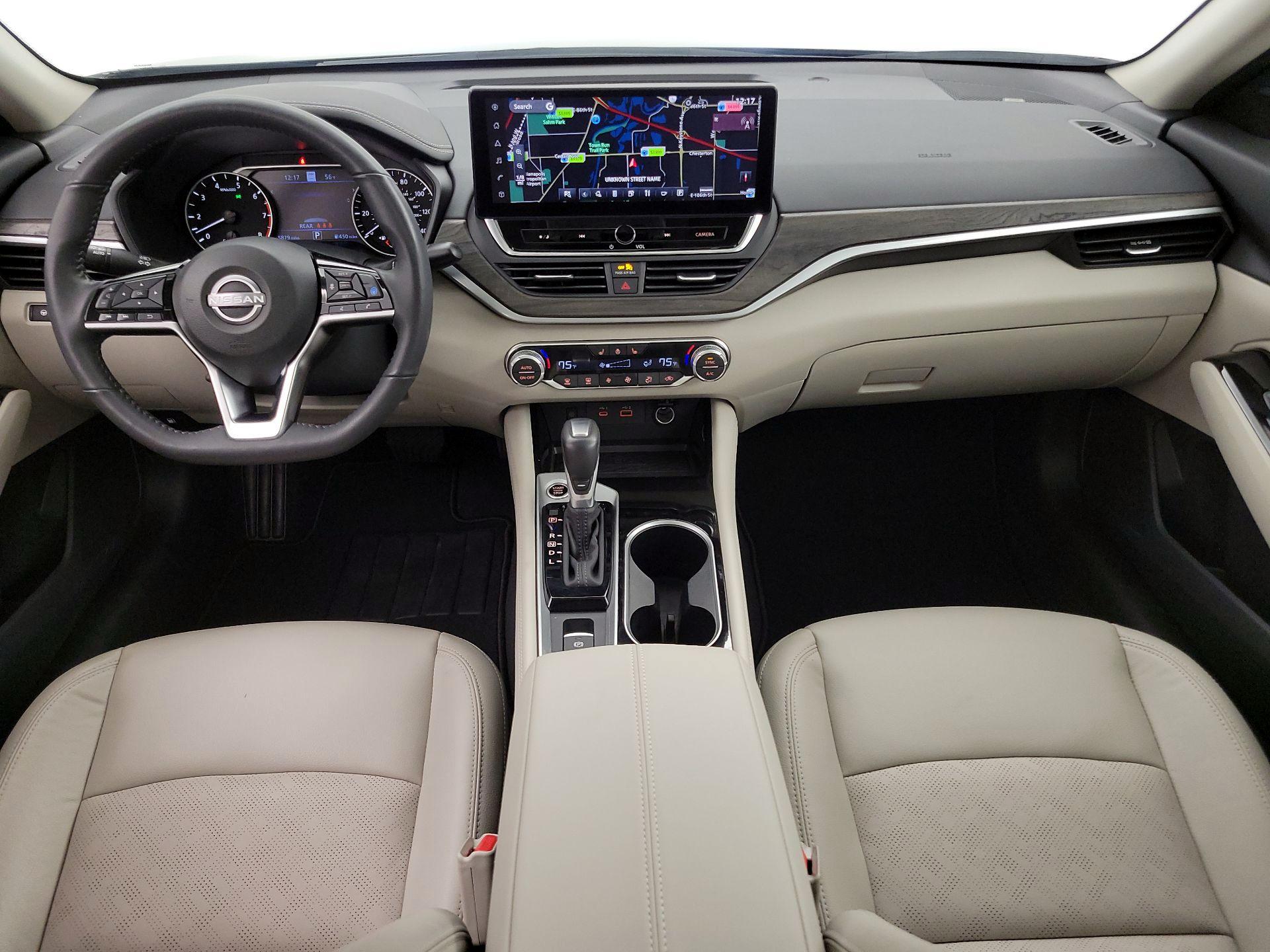 Thumbnail: 2025 Nissan Altima - 9
