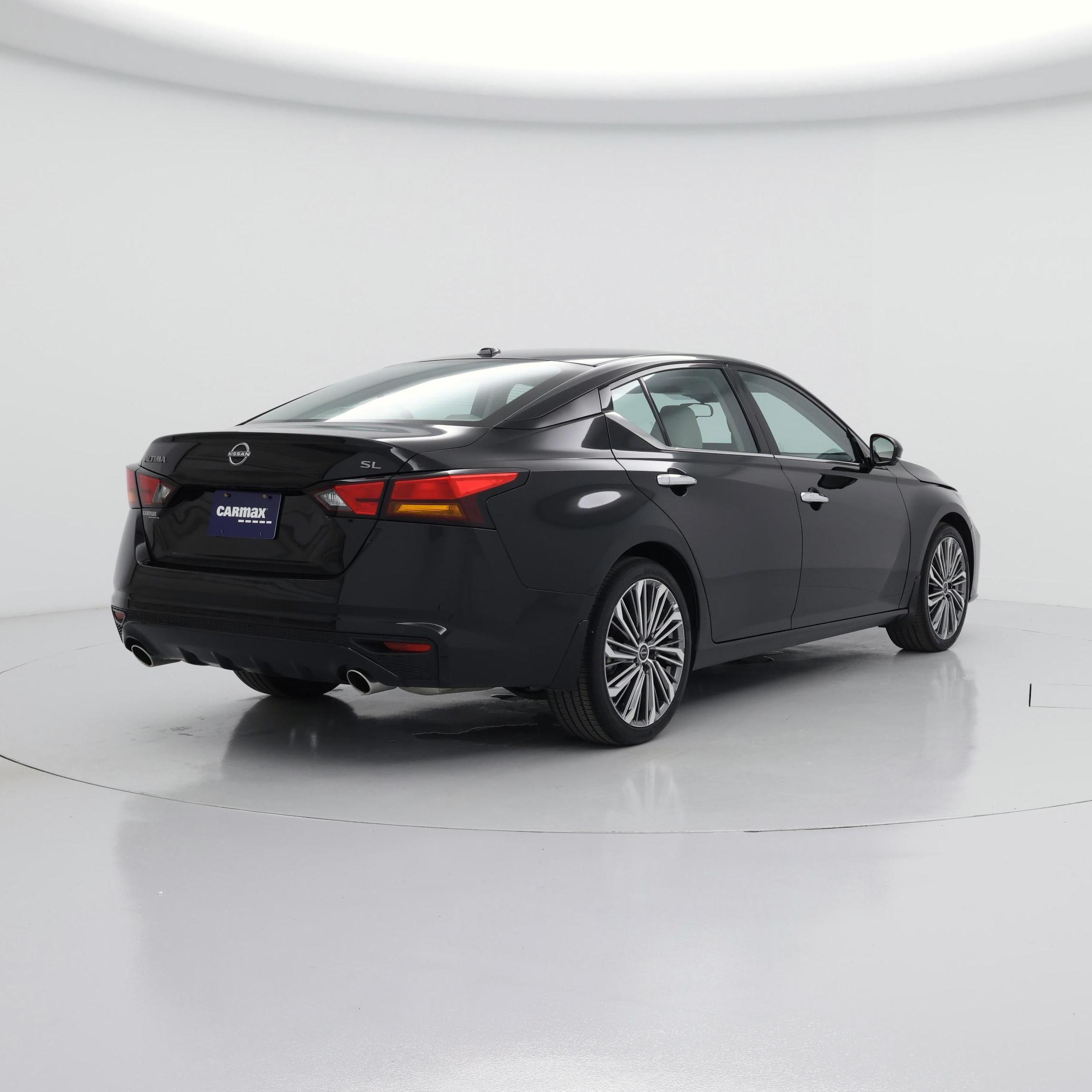 Thumbnail: 2025 Nissan Altima - 8