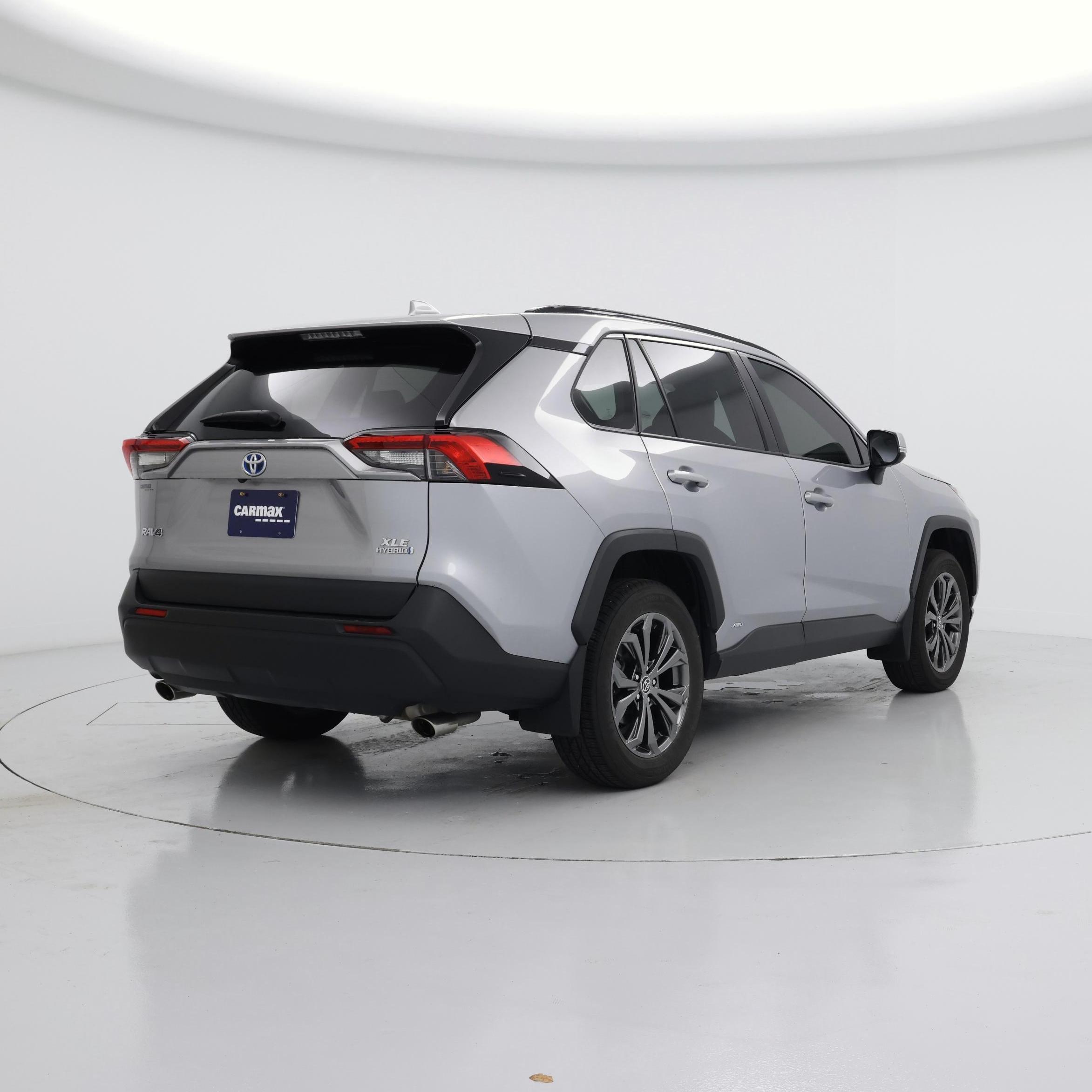 Thumbnail: 2022 Toyota RAV4 - 8