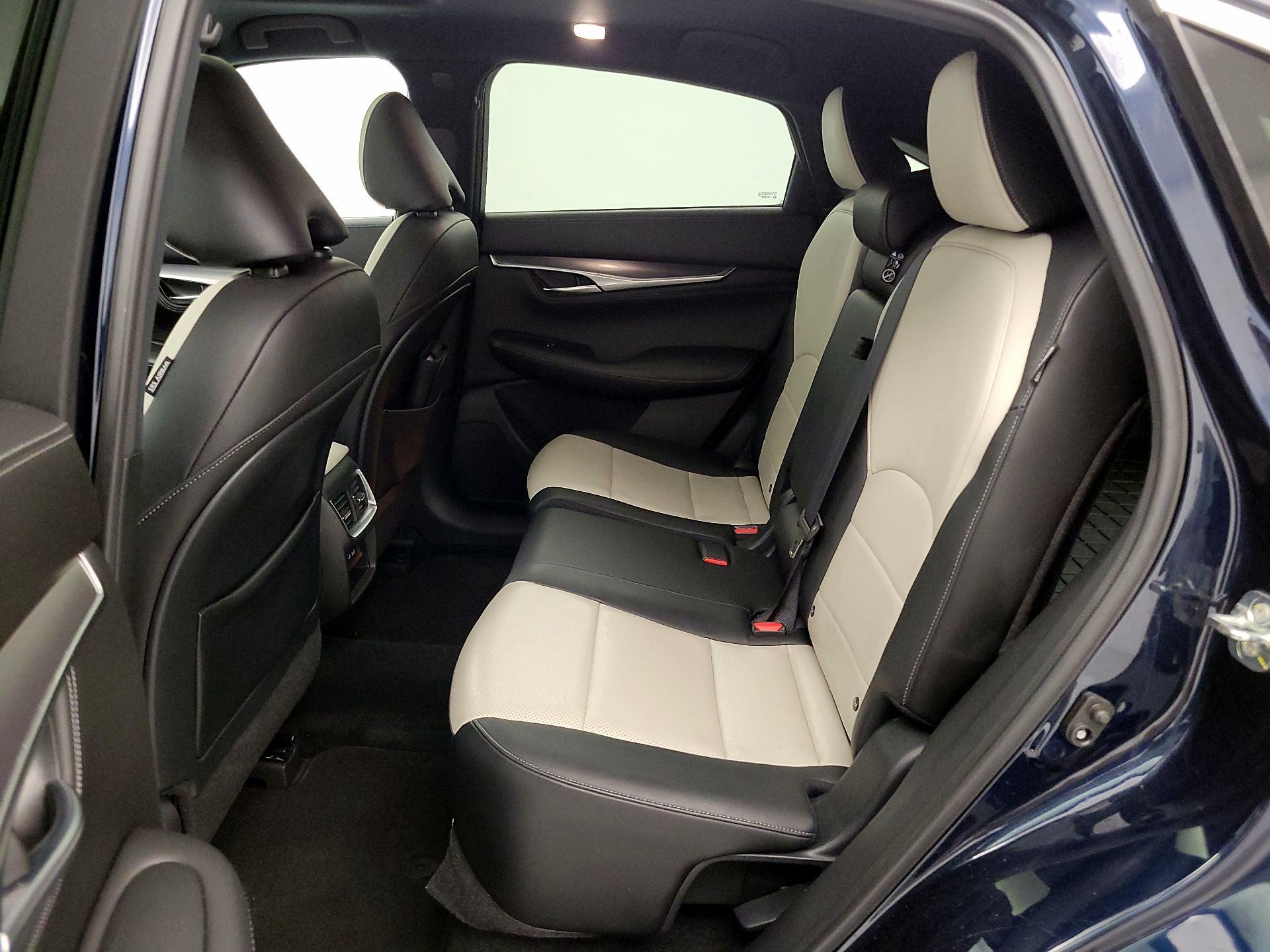 Thumbnail: 2023 INFINITI QX55 - 20