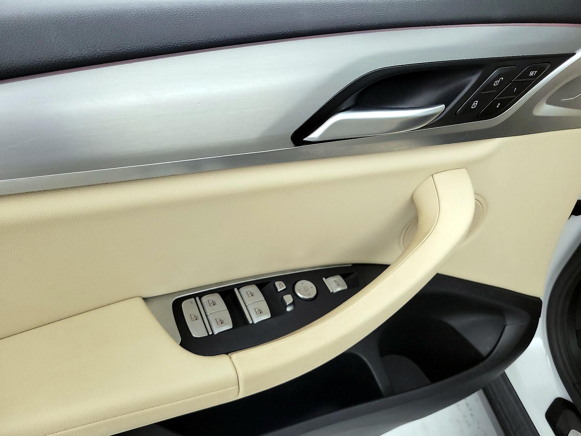 Thumbnail: 2021 BMW X3 - 12