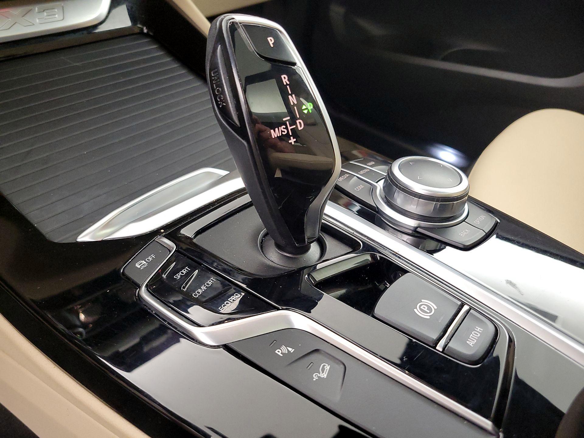 Thumbnail: 2021 BMW X3 - 18