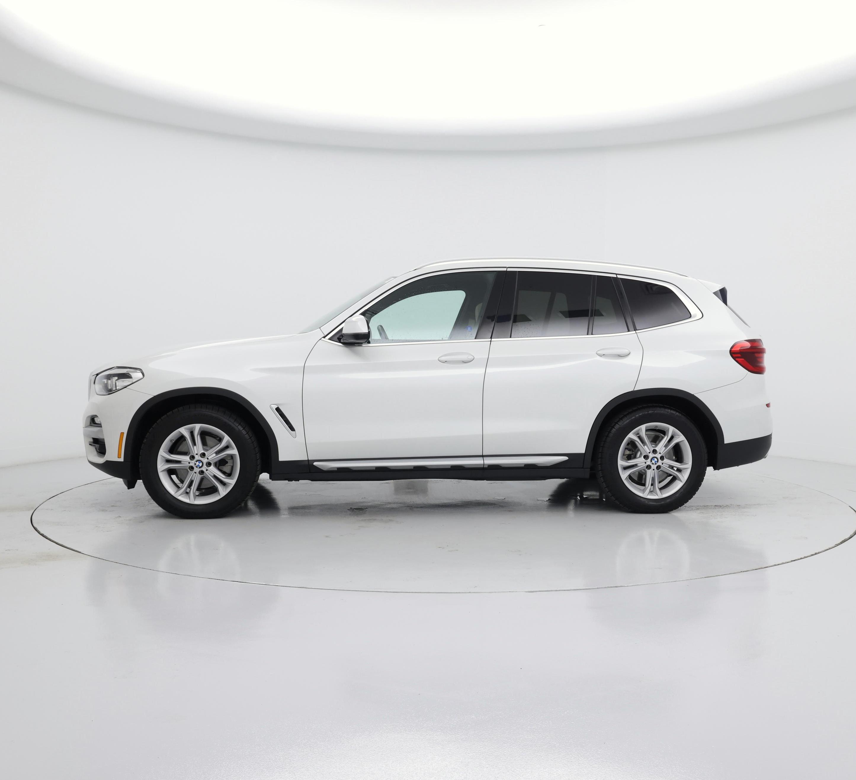Thumbnail: 2021 BMW X3 - 3