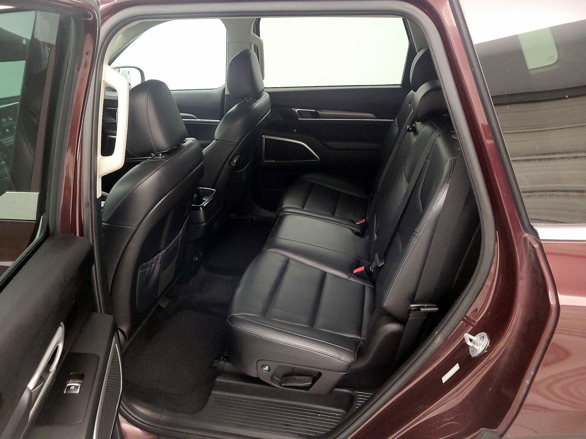 Thumbnail: 2020 Kia Telluride - 19