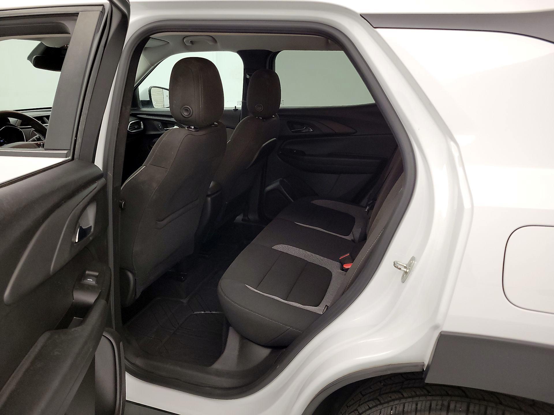 Thumbnail: 2022 Chevrolet TrailBlazer - 19